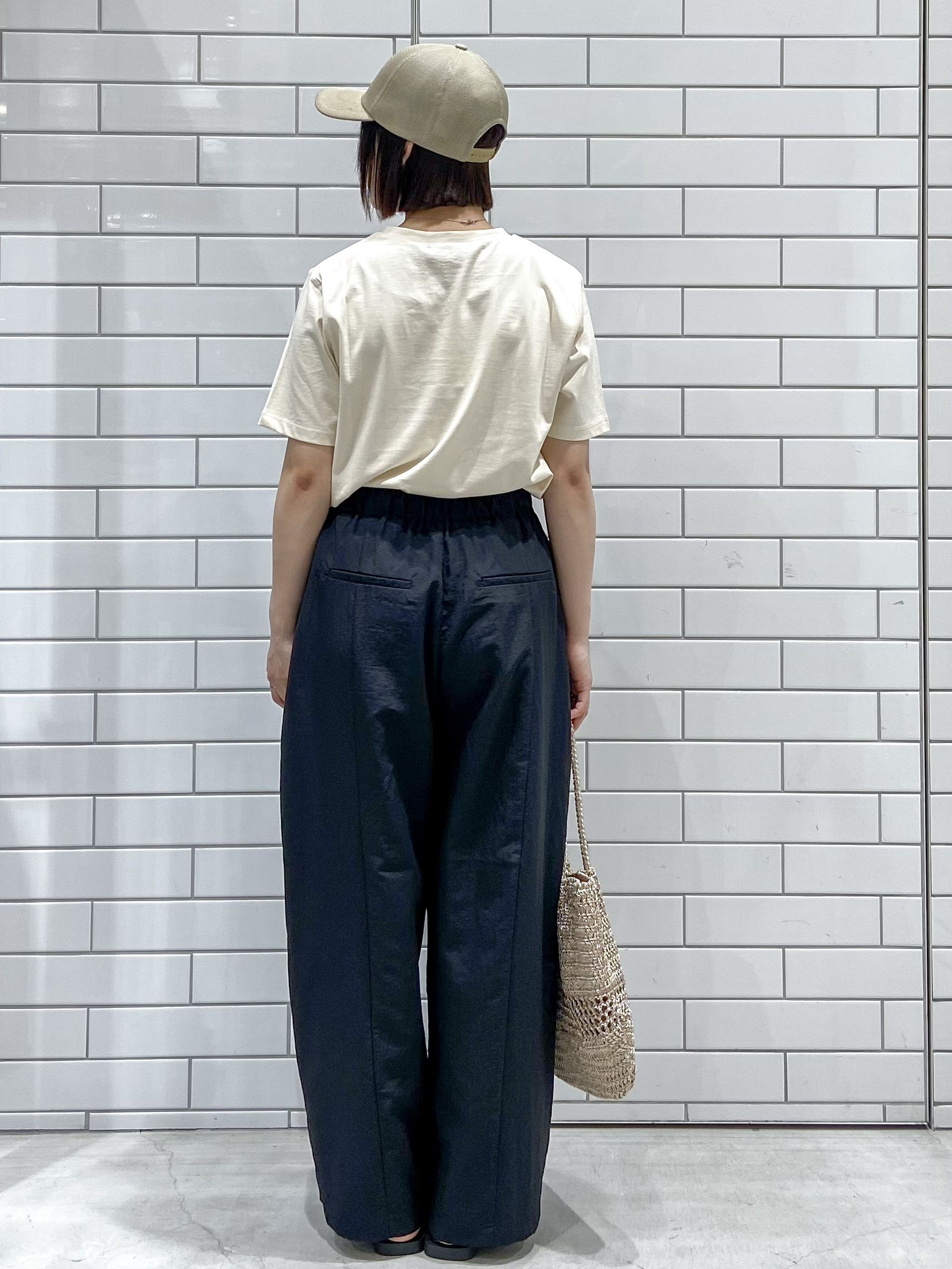 kimiさんの「OPAQUE.CLIP｜アソートロゴTシャツ【洗濯機OK】」を使ったコーディネート