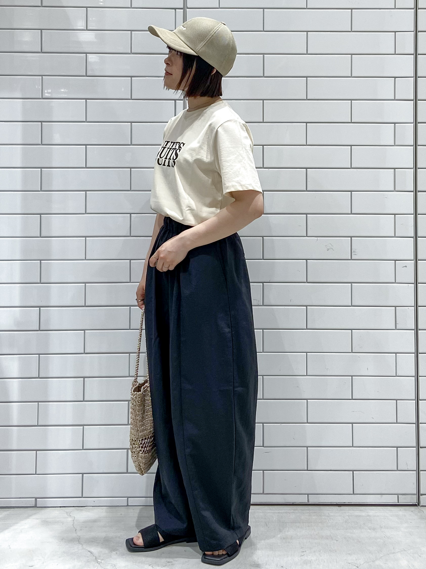 kimiさんの「OPAQUE.CLIP｜アソートロゴTシャツ【洗濯機OK】」を使ったコーディネート