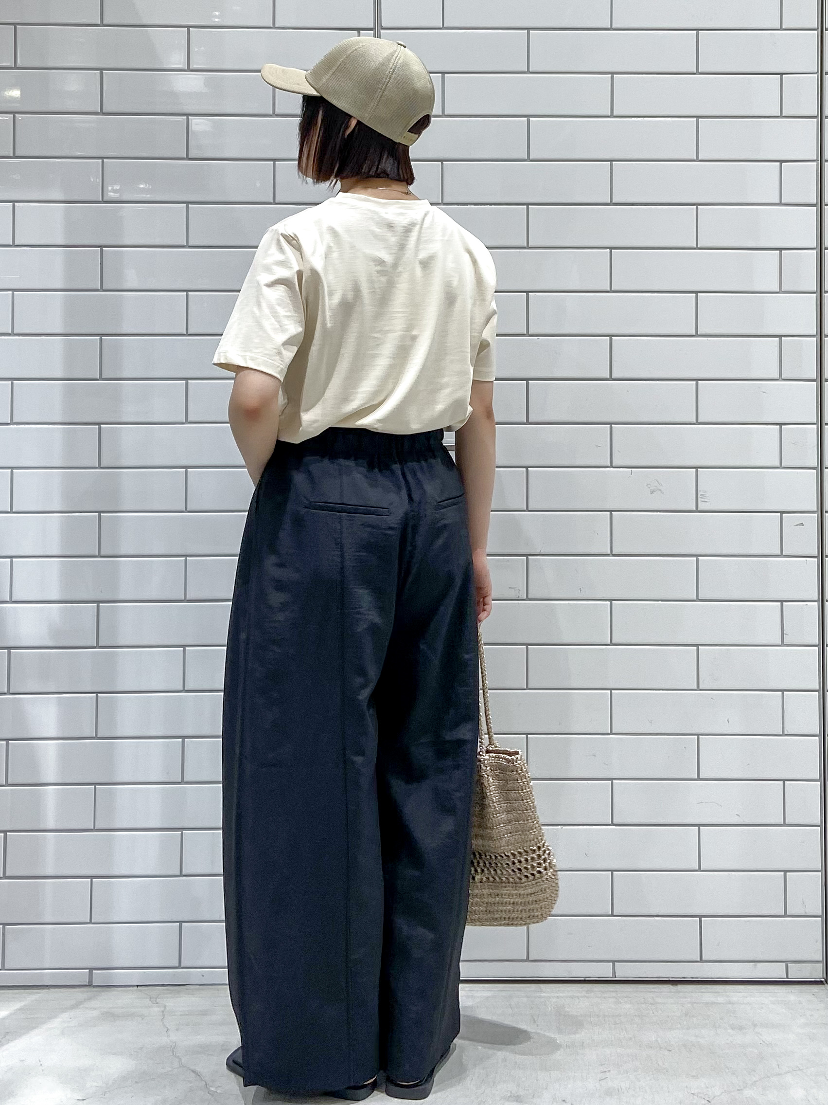 kimiさんの「OPAQUE.CLIP｜アソートロゴTシャツ【洗濯機OK】」を使ったコーディネート