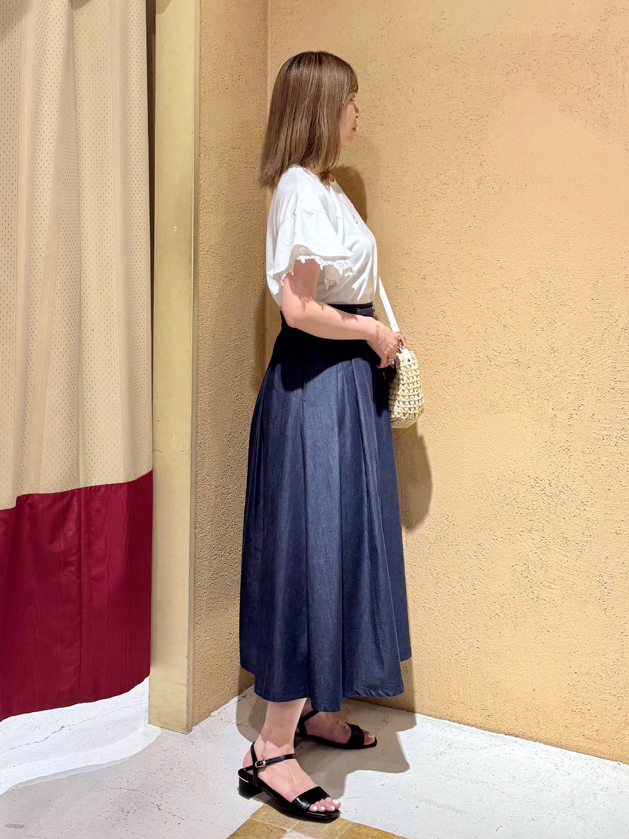さち。さんの「grove｜【二の腕カバー、UV】涼しく華やかに、レースレイヤードスリーブTシャツ」を使ったコーディネート