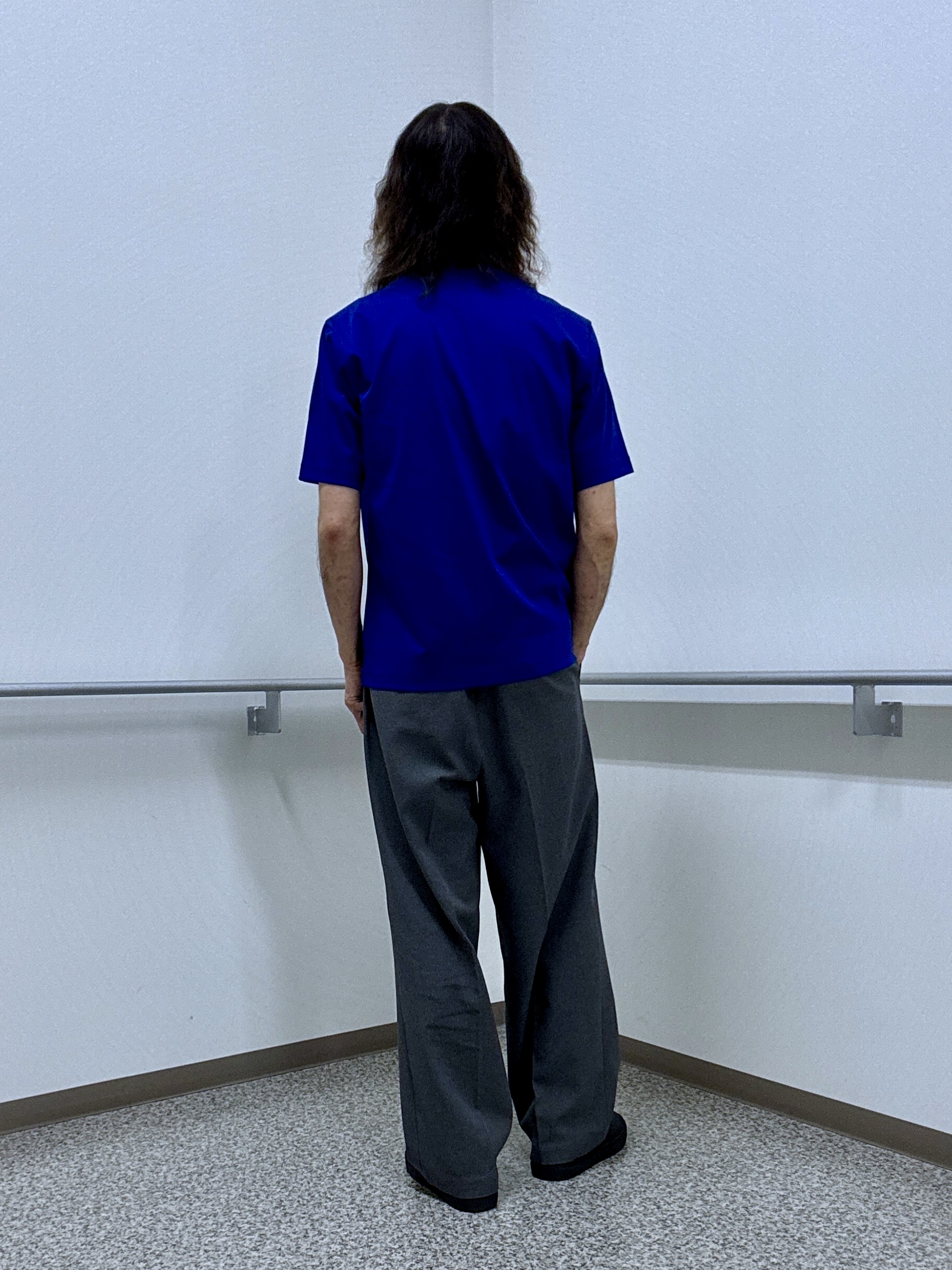 おーのさんの「TAKEO KIKUCHI｜【接触冷感】アイスクリアコットン ワンポイント ポロシャツ」を使ったコーディネート