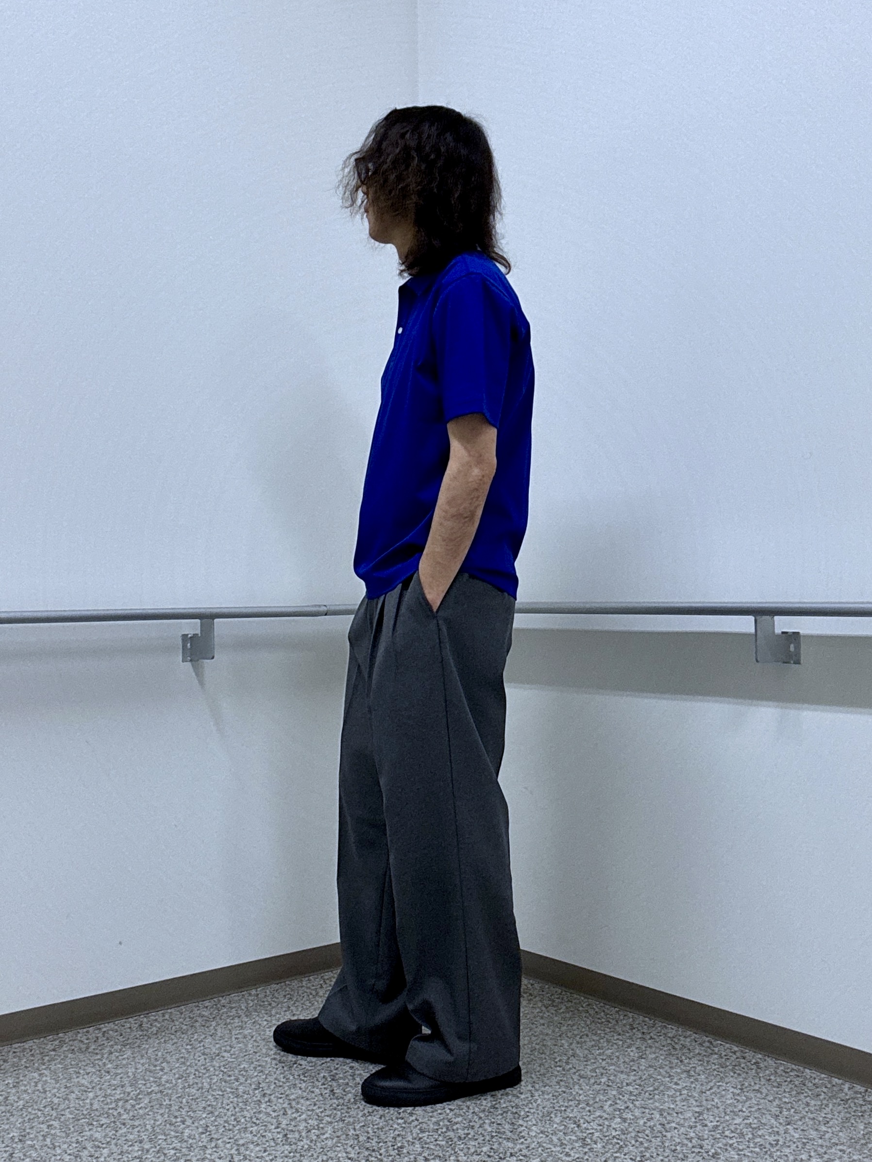おーのさんの「TAKEO KIKUCHI｜【接触冷感】アイスクリアコットン ワンポイント ポロシャツ」を使ったコーディネート
