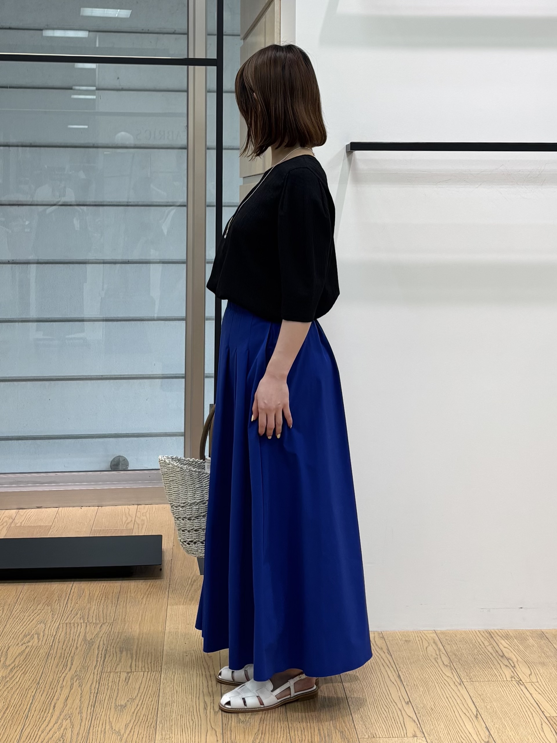 asamiさんの「INDIVI｜【UVケア／吸汗速乾】チェック柄タックボリュームスリーブトップス」を使ったコーディネート