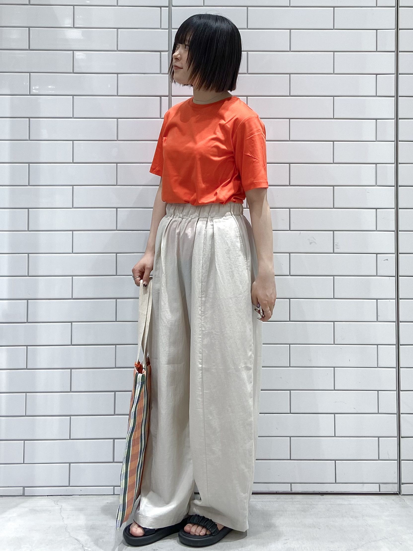 kimiさんの「OPAQUE.CLIP｜ベーシックTシャツ／オーガニックコットン混【洗濯機OK】」を使ったコーディネート