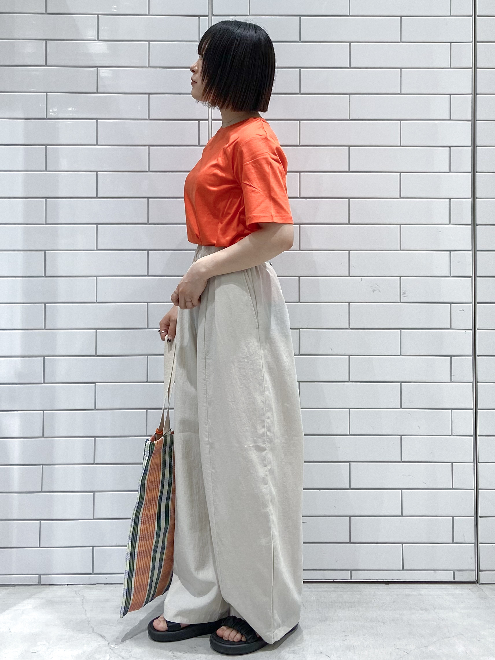 kimiさんの「OPAQUE.CLIP｜ベーシックTシャツ／オーガニックコットン混【洗濯機OK】」を使ったコーディネート