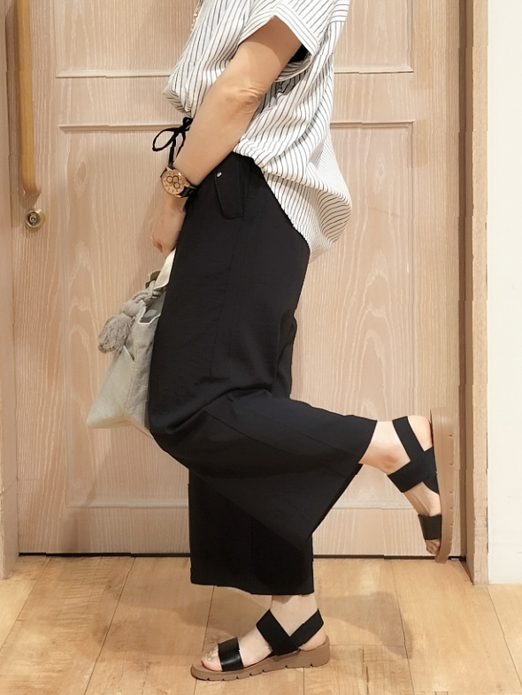 YUKIさんの「SHOO･LA･RUE｜【UV/吸水速乾/抗菌防臭】インせず着られる フレンチリネンスキッパーシャツ」を使ったコーディネート