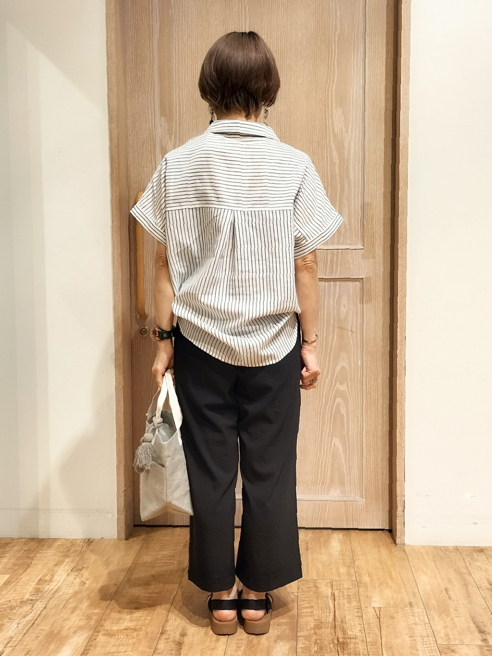 YUKIさんの「SHOO･LA･RUE｜【UV/吸水速乾/抗菌防臭】インせず着られる フレンチリネンスキッパーシャツ」を使ったコーディネート