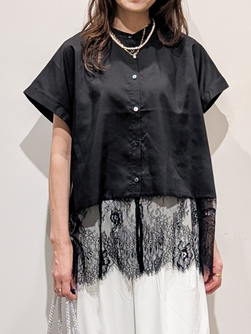 machiさんの「OPAQUE.CLIP｜裾レースフレンチスリーブブラウス【洗濯機OK】」を使ったコーディネート