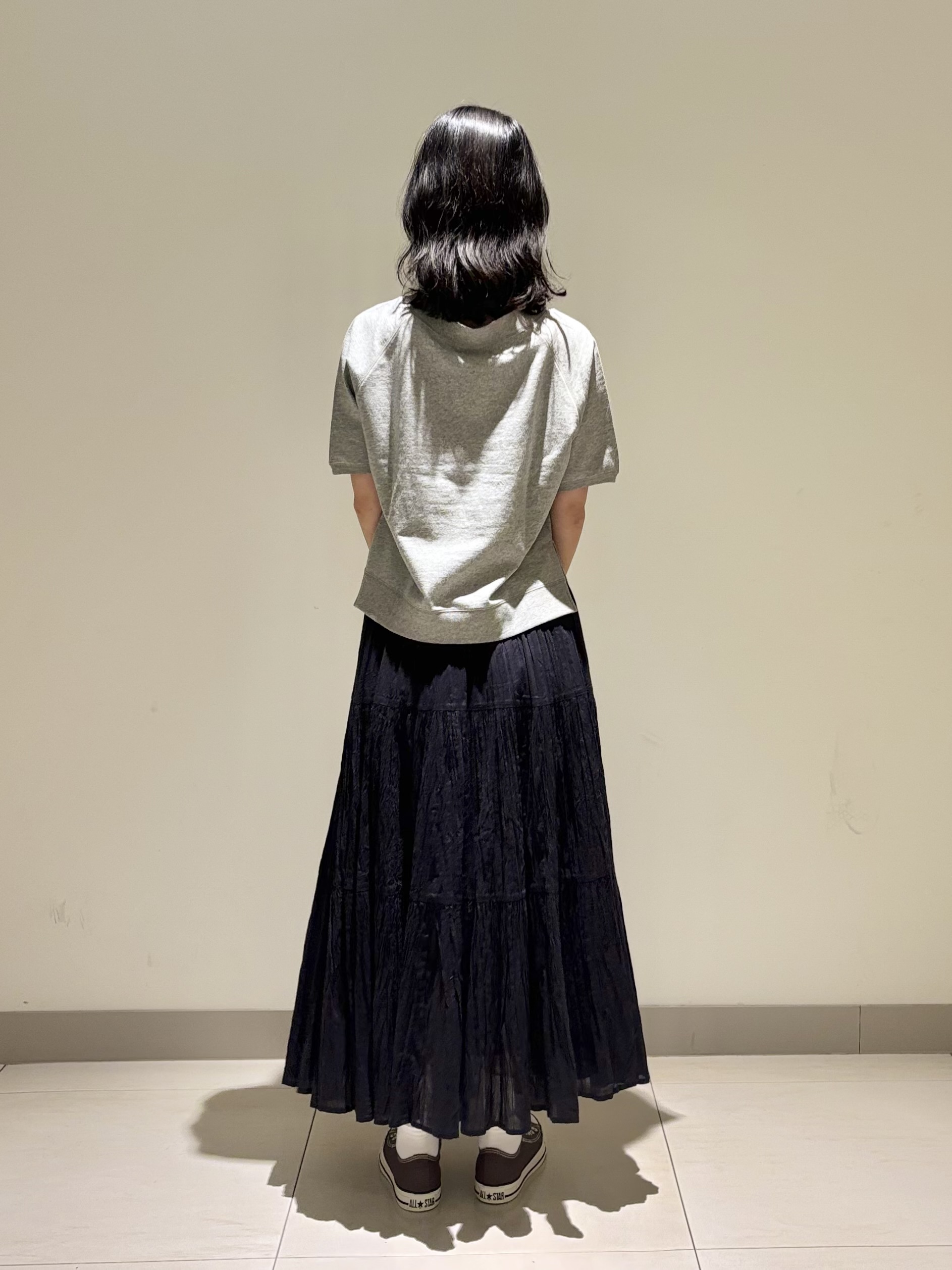 mayuさんの「Dessin｜【洗える】フロッキーロゴ裏毛プルオーバー」を使ったコーディネート