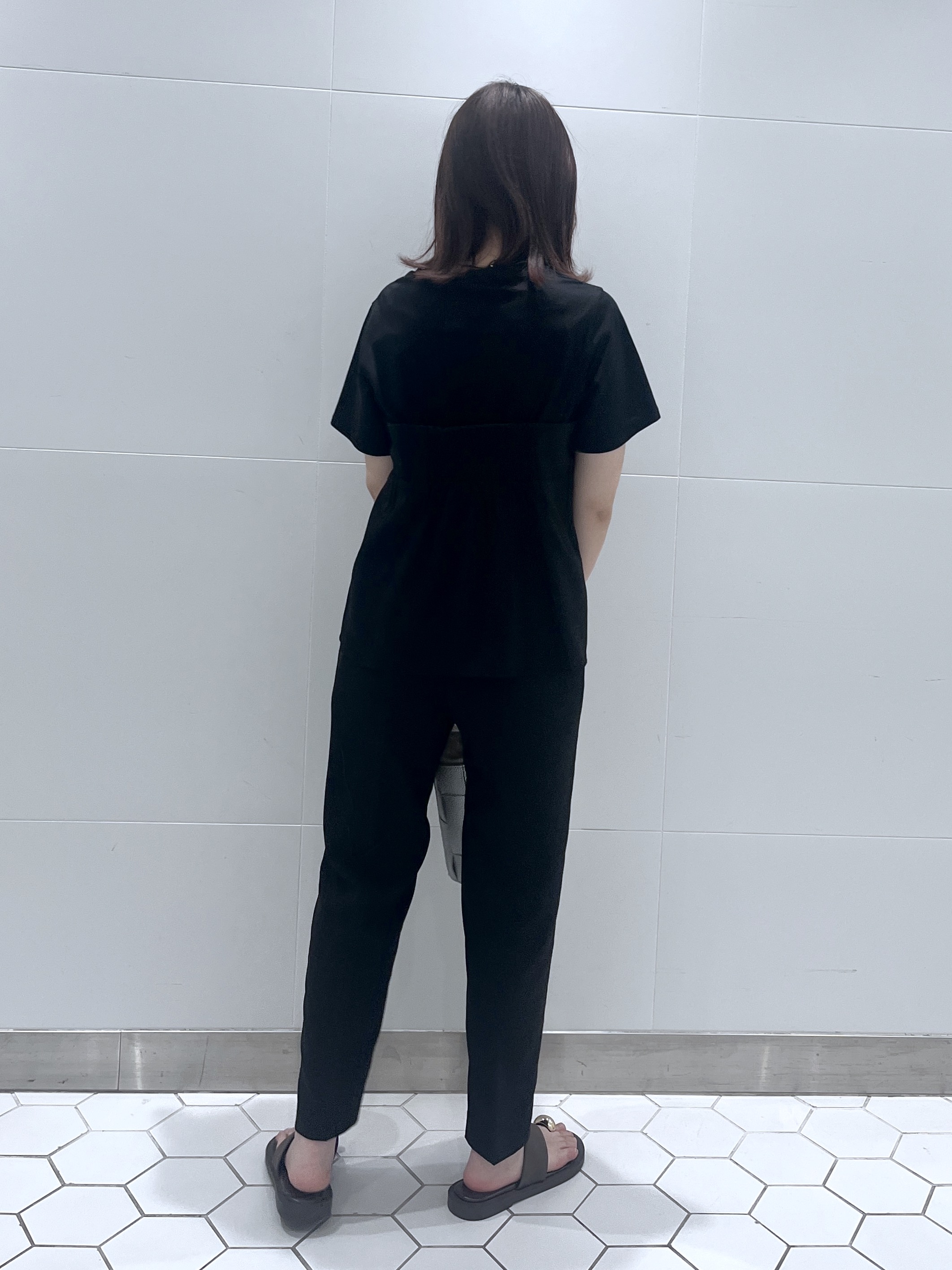 Makinoさんの「Dessin｜【セットアップ可/UVカット/洗える】ビスチェドッキングTシャツ」を使ったコーディネート