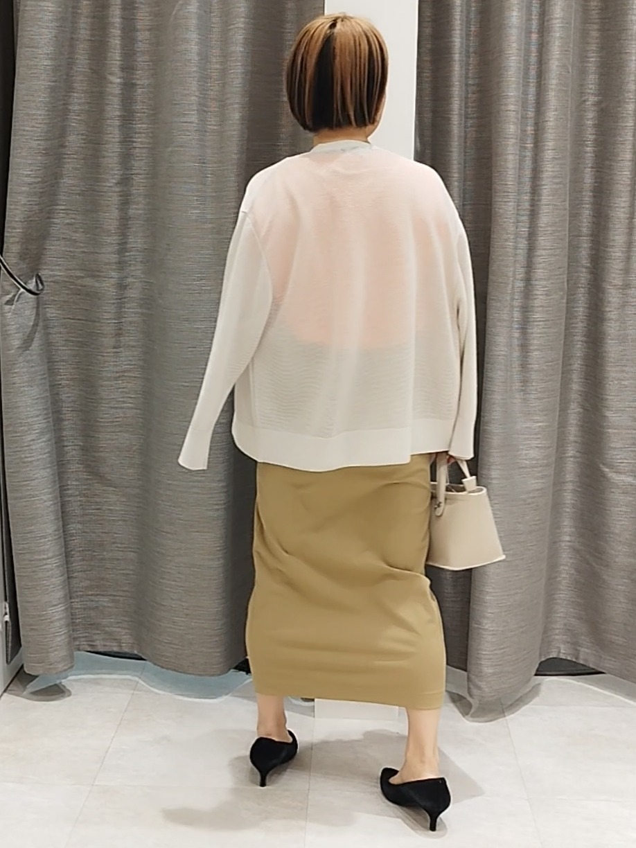 s u g iさんの「UNTITLED｜【日除け・冷房対策に】コットンリネンカーディガン」を使ったコーディネート