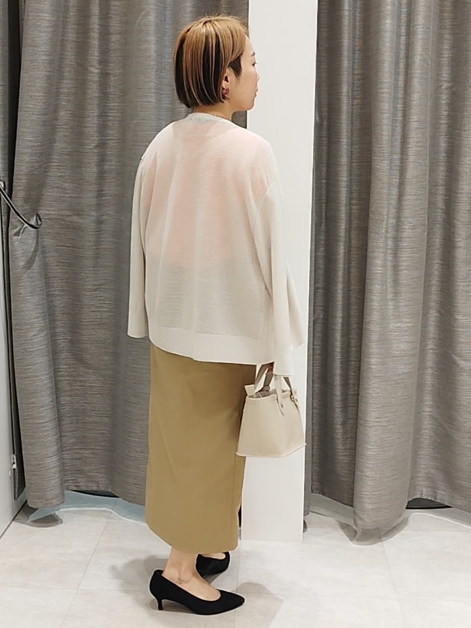 s u g iさんの「UNTITLED｜【日除け・冷房対策に】コットンリネンカーディガン」を使ったコーディネート