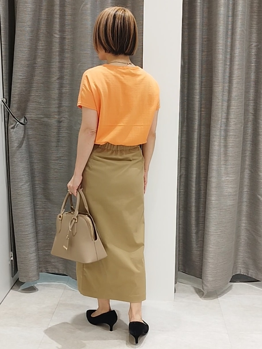 s u g iさんの「UNTITLED｜【9色展開/アンサンブル可/洗える】コットンベーシックニット」を使ったコーディネート