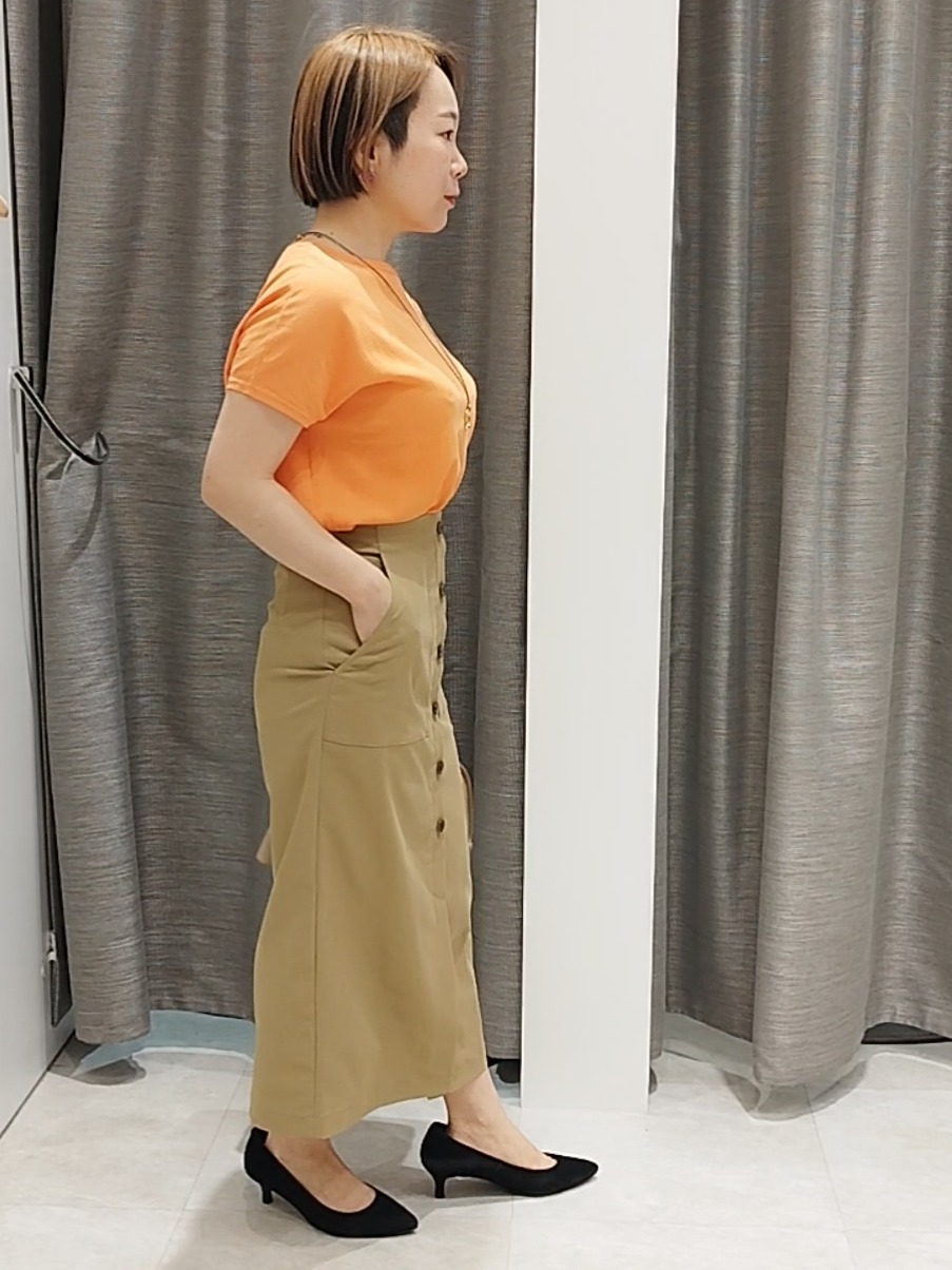 s u g iさんの「UNTITLED｜【9色展開/アンサンブル可/洗える】コットンベーシックニット」を使ったコーディネート