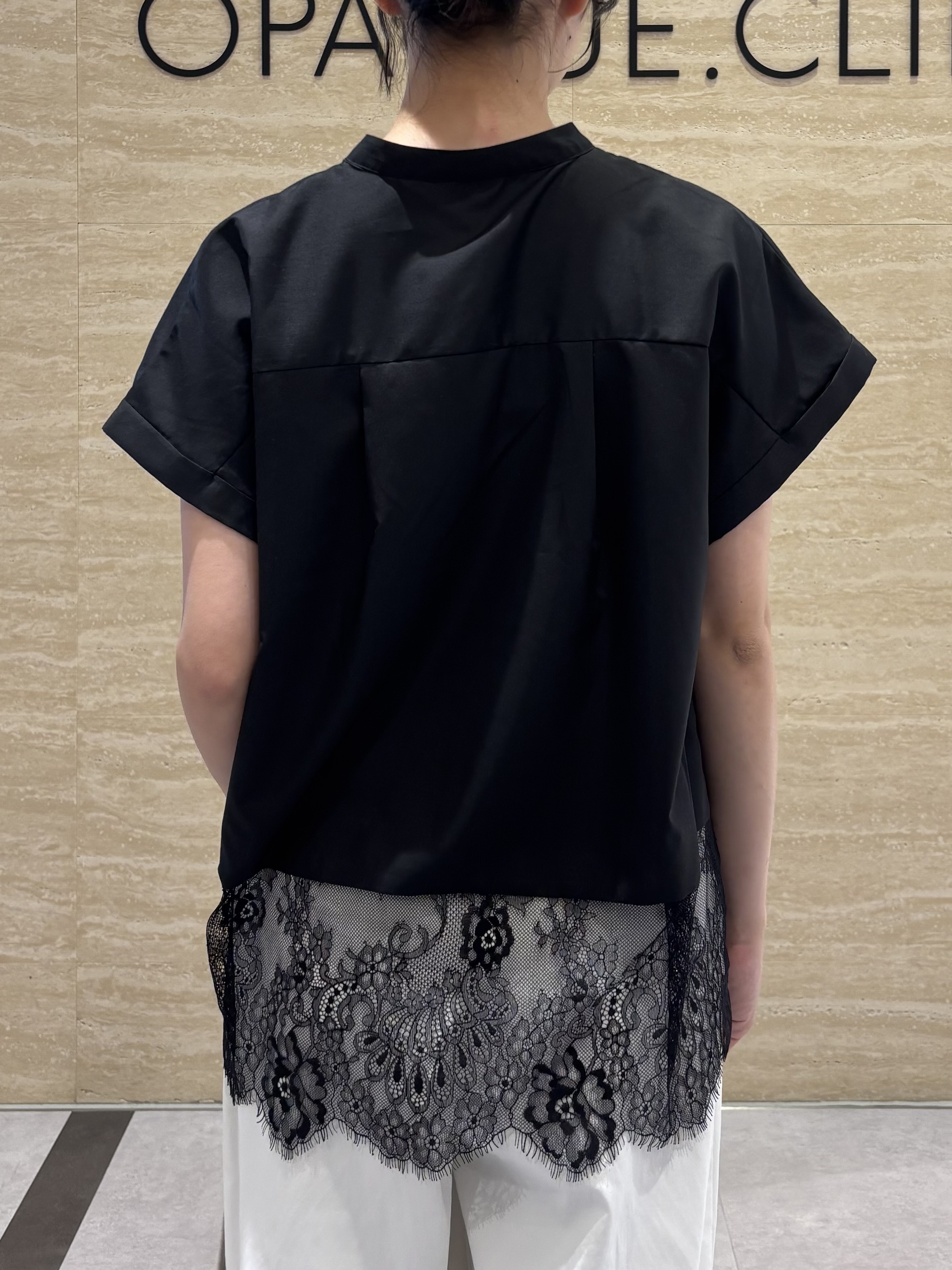 Ririkaさんの「OPAQUE.CLIP｜裾レースフレンチスリーブブラウス【洗濯機OK】」を使ったコーディネート