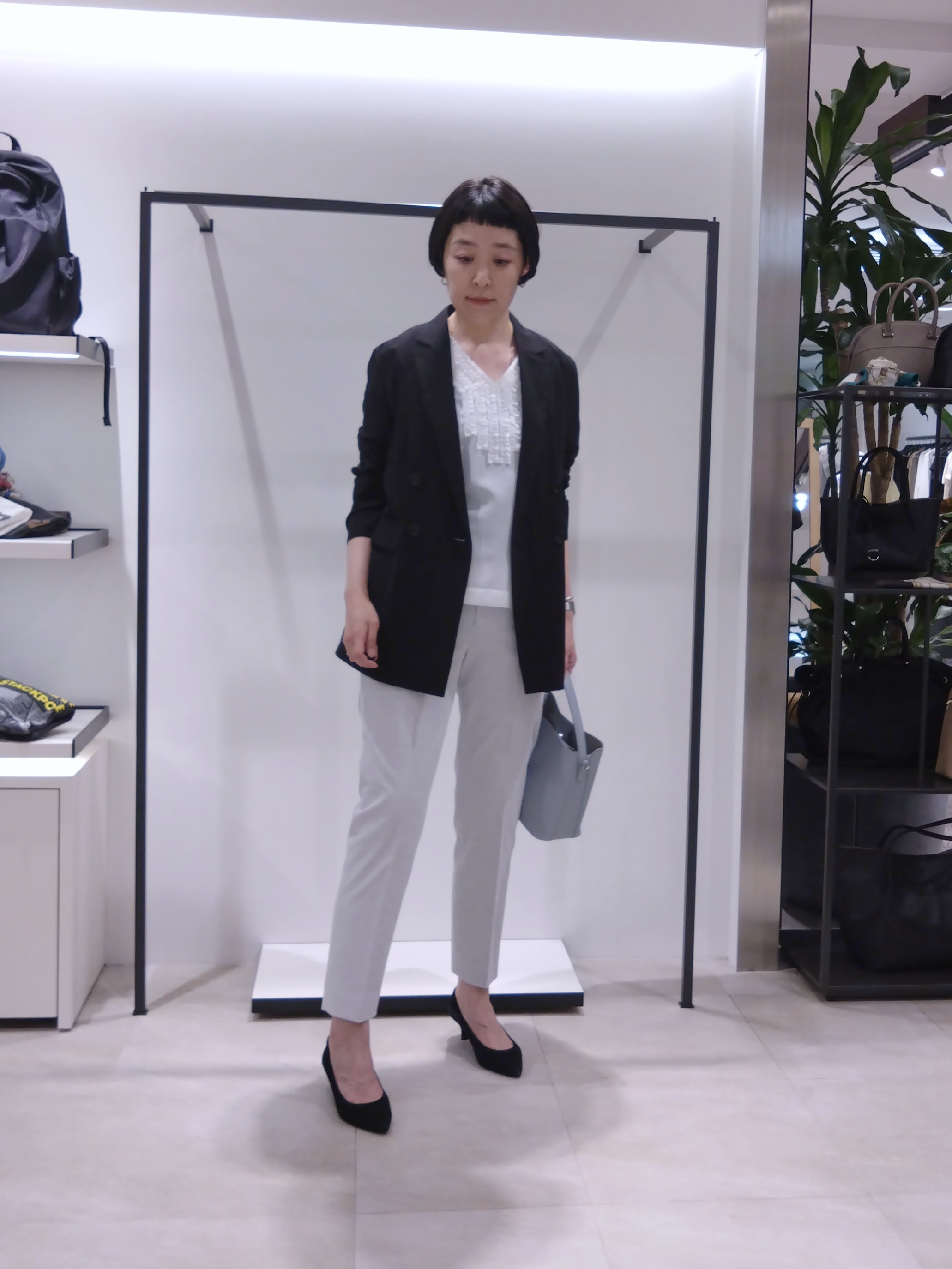 まちこさんの「UNTITLED｜◆【セットアップ可/接触冷感/通気性】ドライシアーダブルジャケット」を使ったコーディネート