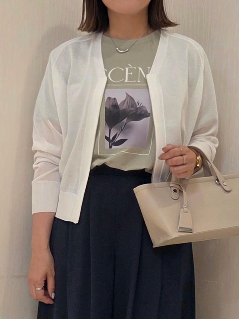 naokoさんの「UNTITLED｜【ロゴ/プリント】グラフィックTシャツ」を使ったコーディネート