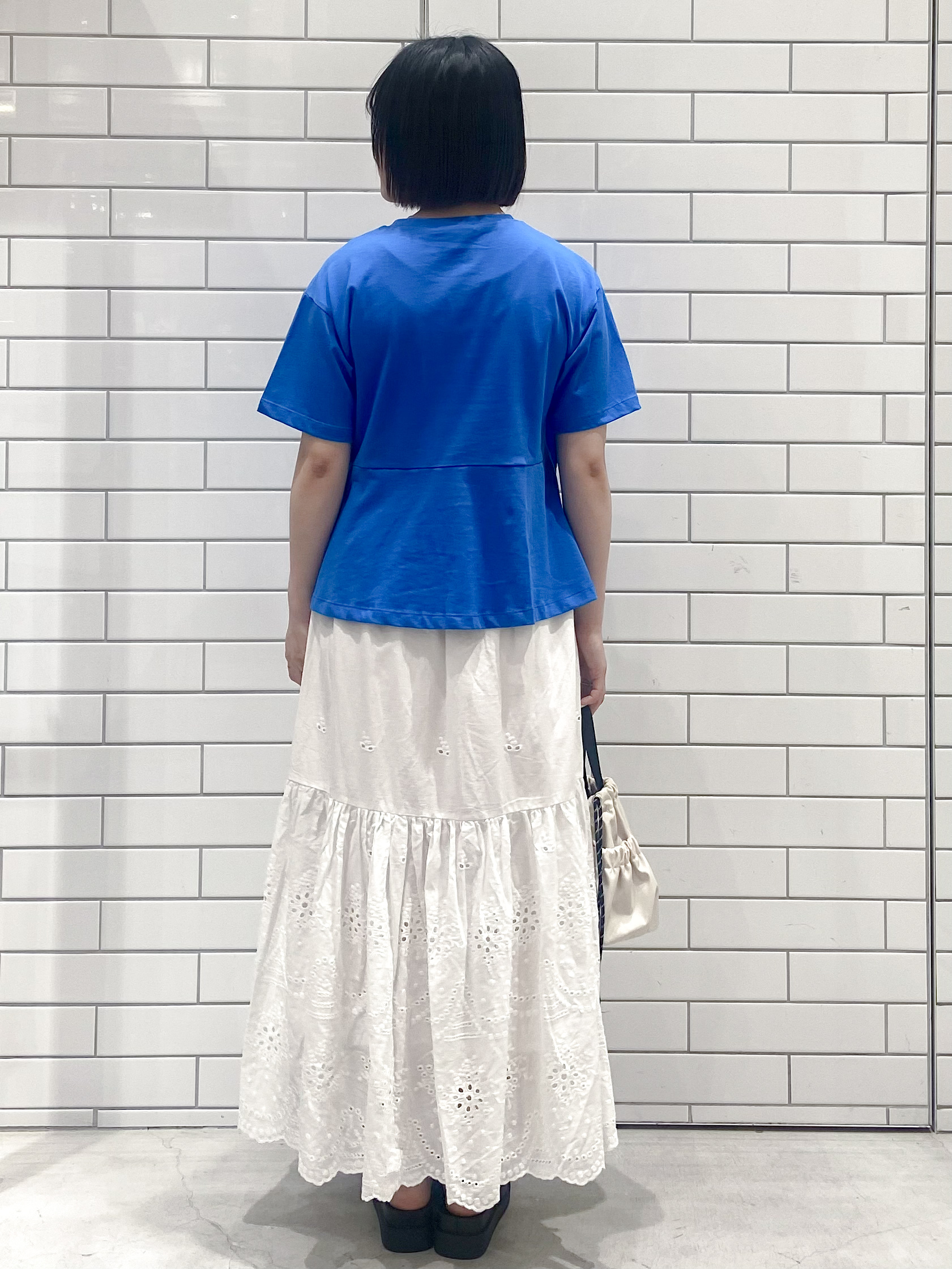 kimiさんの「OPAQUE.CLIP｜【接触冷感】アシメフリルドッキングカットソー《洗濯機OK》」を使ったコーディネート