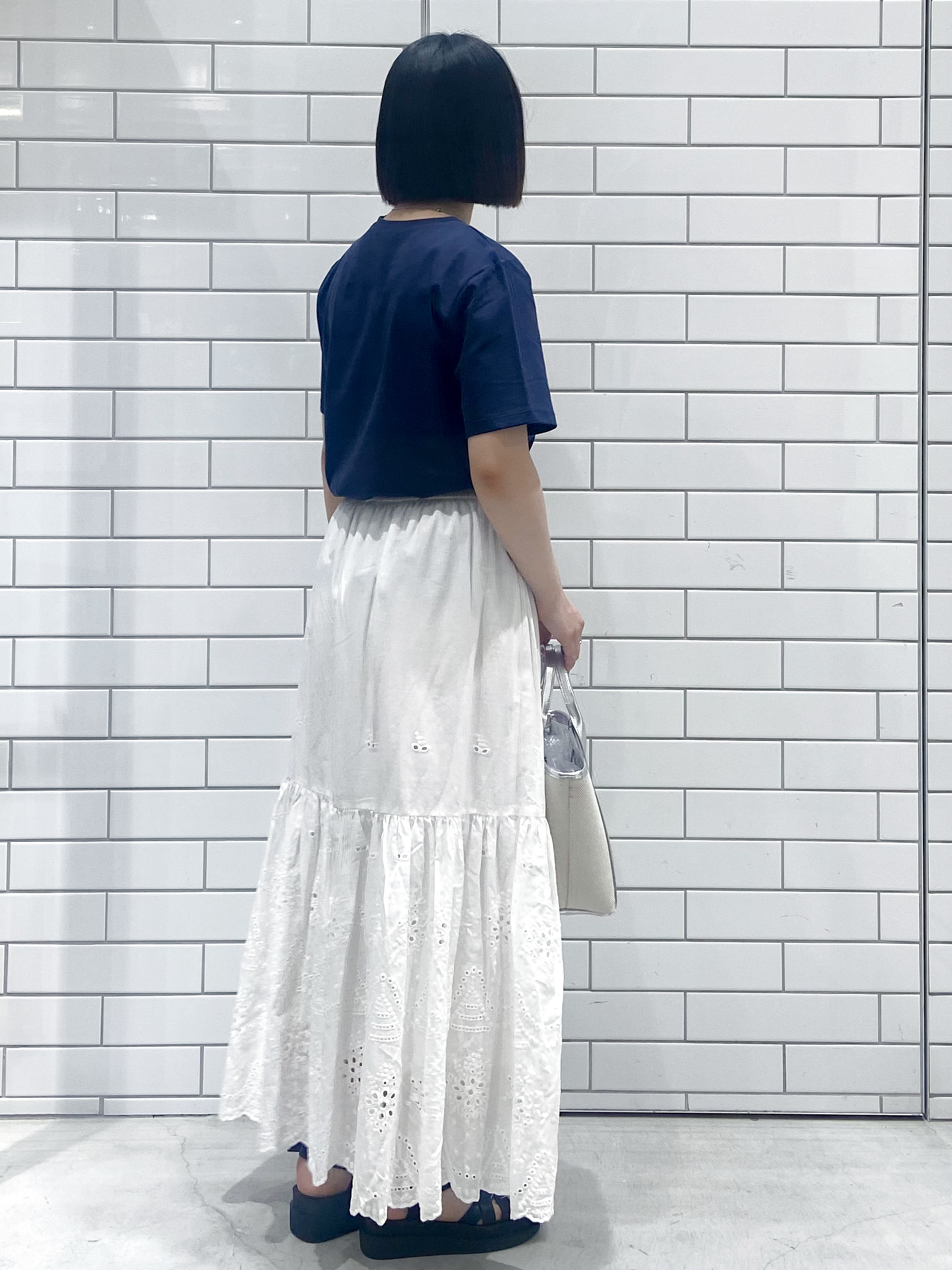 kimiさんの「OPAQUE.CLIP｜アソートロゴTシャツ【洗濯機OK】」を使ったコーディネート