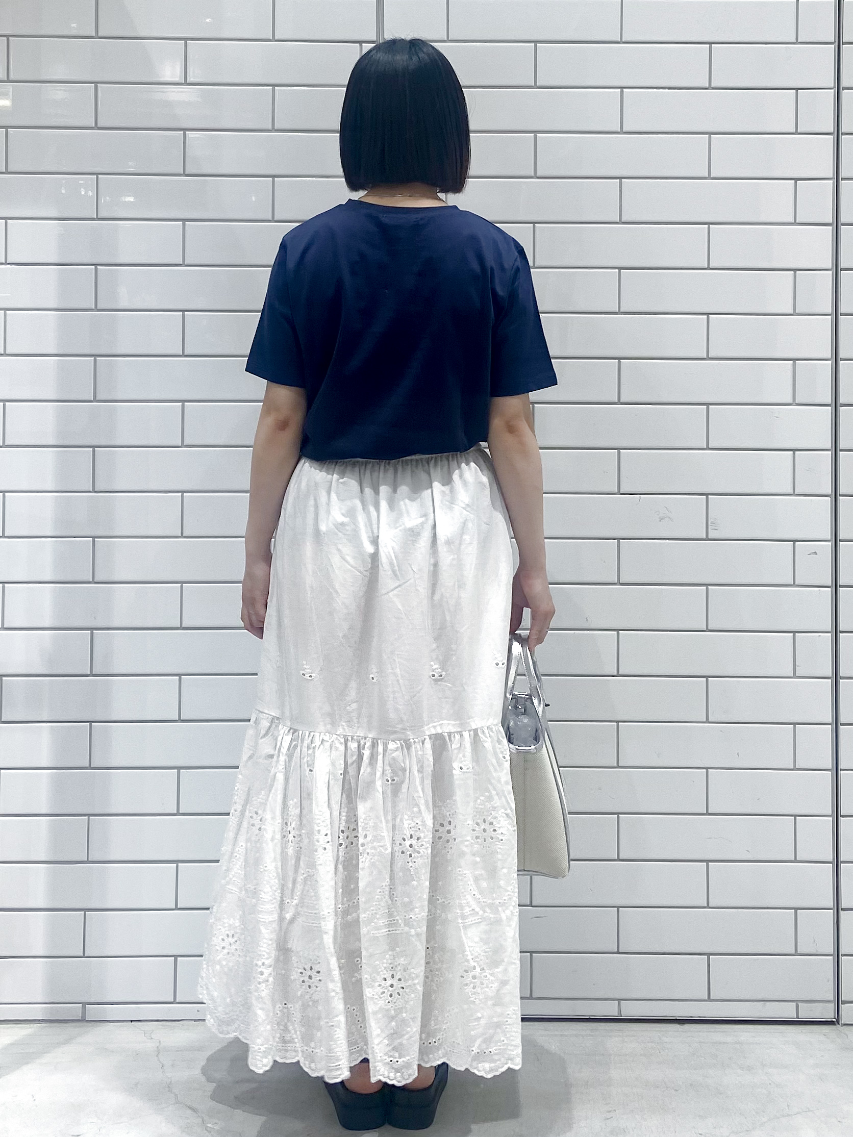 kimiさんの「OPAQUE.CLIP｜アソートロゴTシャツ【洗濯機OK】」を使ったコーディネート
