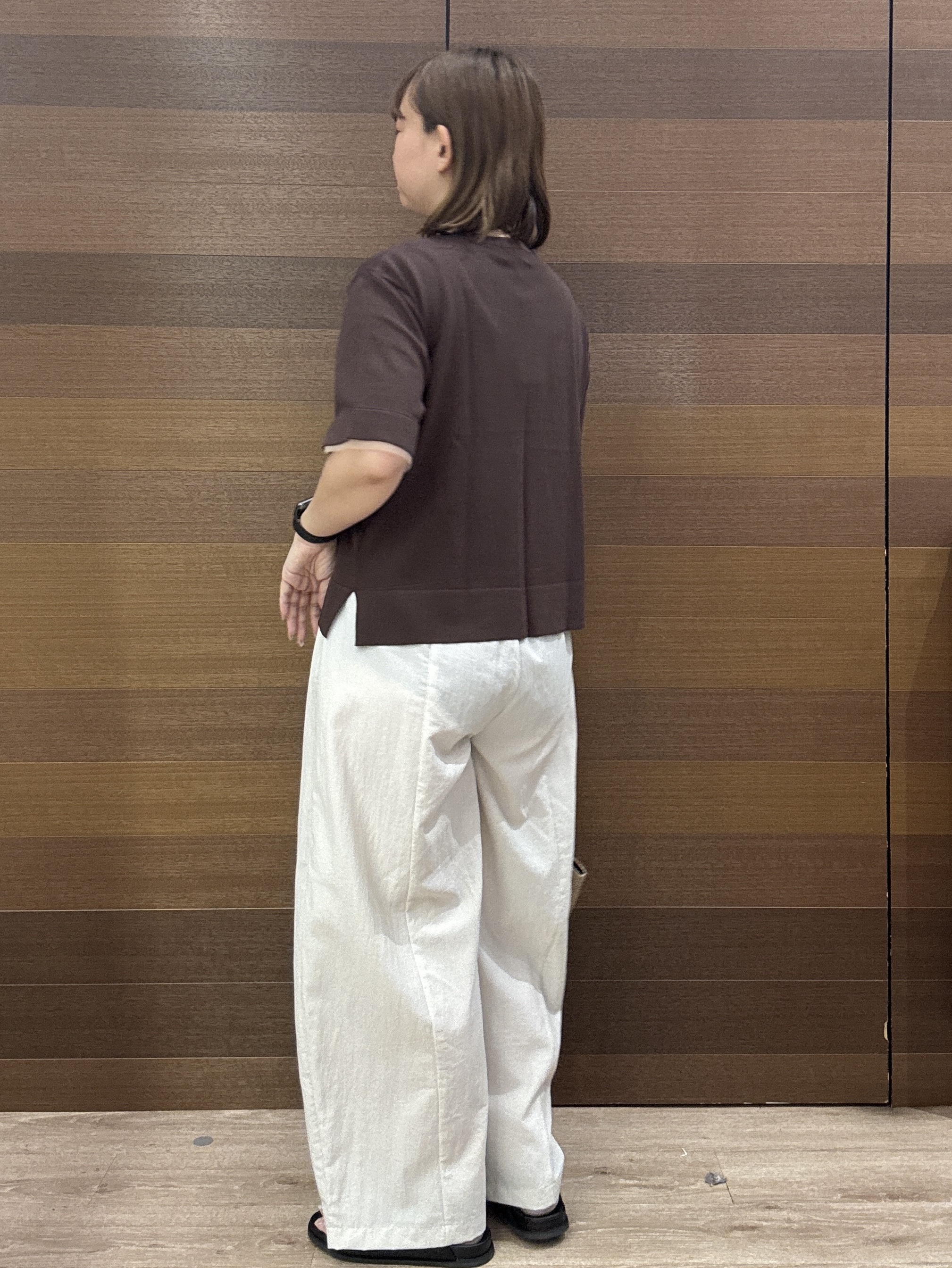yumeさんの「OPAQUE.CLIP｜【UV／接触冷感／抗ピル】シアー＆レイヤード風さらりニット《洗濯機OK》」を使ったコーディネート