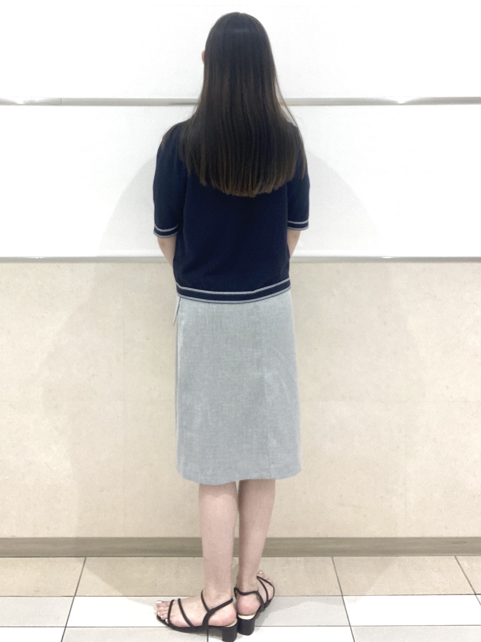 わかさんの「index｜【UV】バイカラーダブルライン半袖カーディガン《洗濯機OK》」を使ったコーディネート