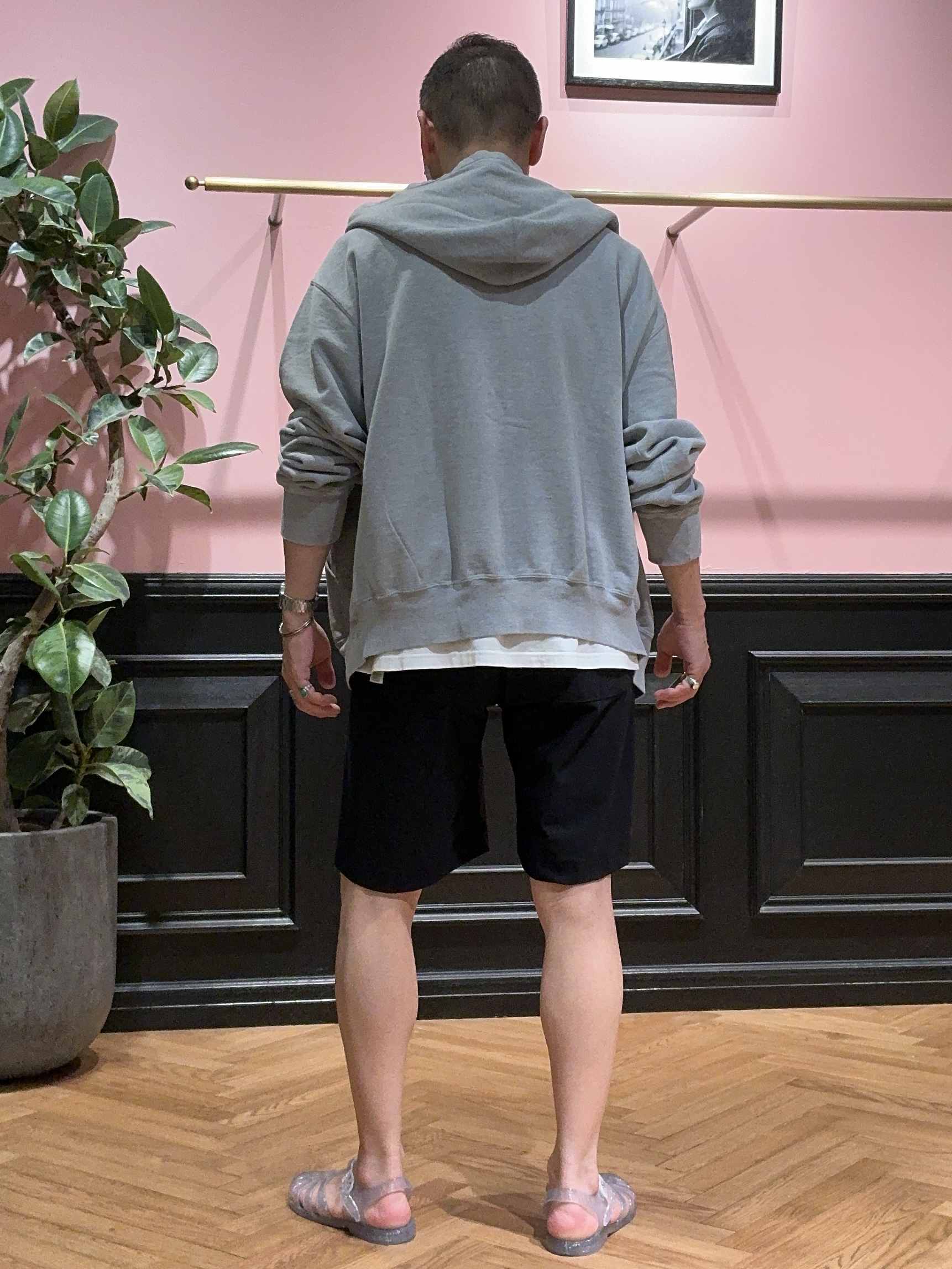 torigoeさんの「DRESSTERIOR｜◆REMI RELIEF（レミレリーフ）SP加工裏毛ZIPパーカ New Fit」を使ったコーディネート