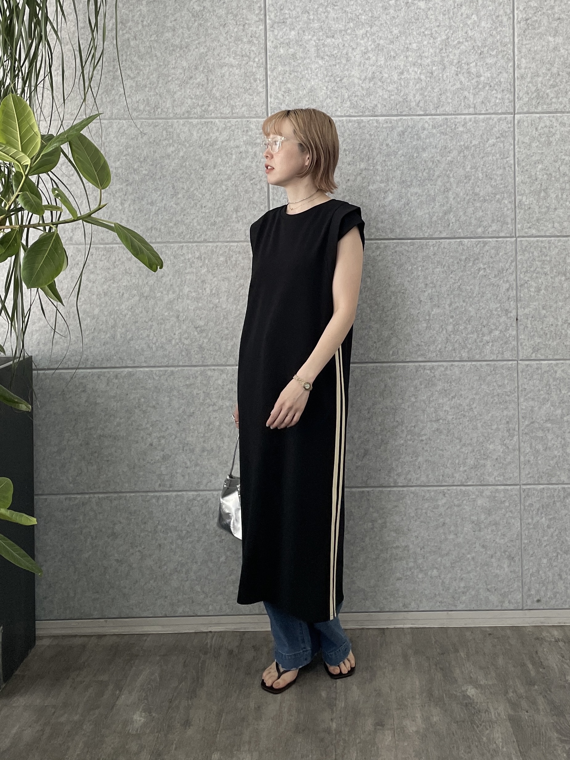 mikuさんの「INDIVI｜サイドラインジョーゼットワンピース」を使ったコーディネート