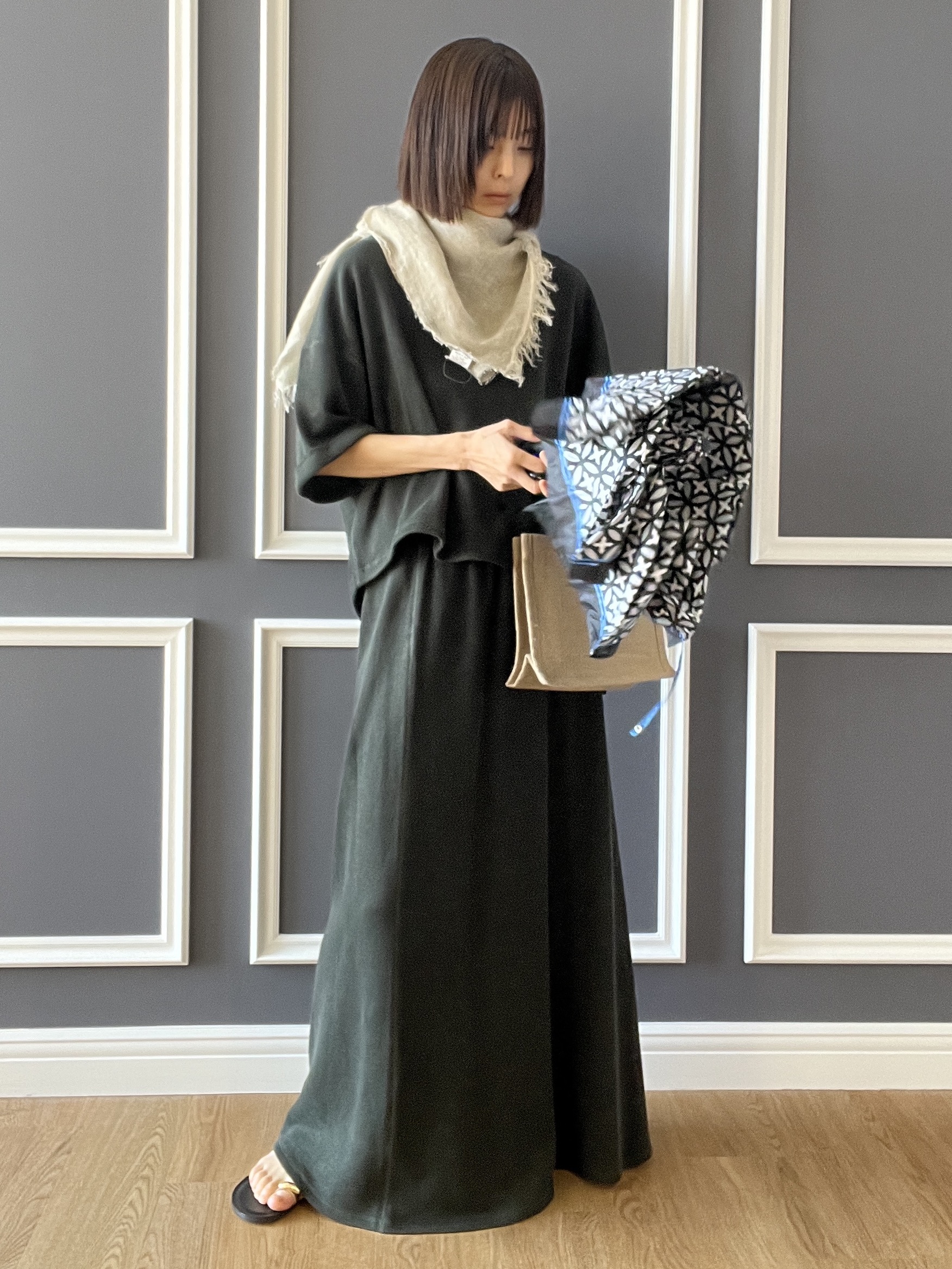 misaさんの「DRESSTERIOR｜【ウォッシャブル/セットアップ可】ウォッシャブルリネンウラケスカート」を使ったコーディネート