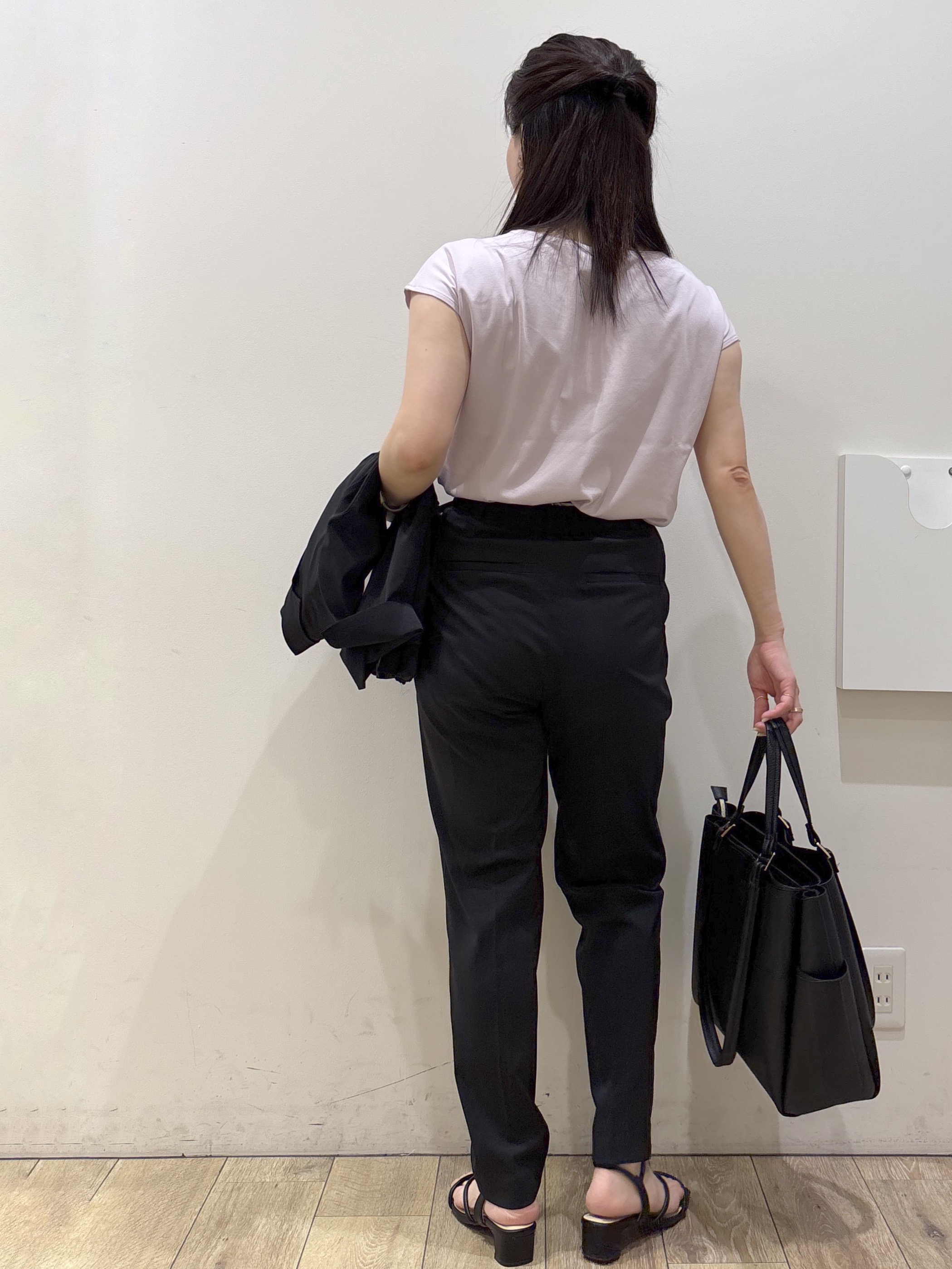 mameさんの「index｜【接触冷感／吸水速乾】セットアップ対応ストレッチテーラードジャケット《イージーアイロン／洗濯機OK／」を使ったコーディネート