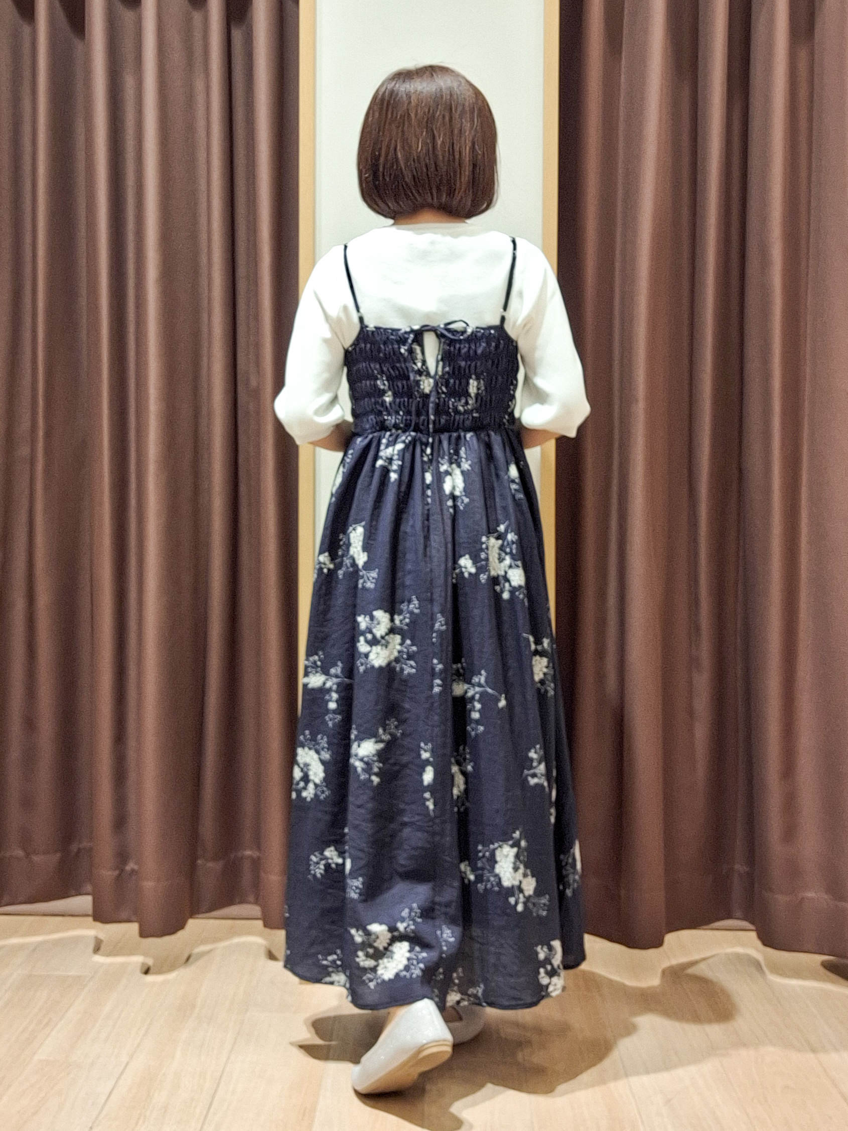 ウタさんの「grove｜【シリーズ累計36万枚/UVカット・ひんやり・洗濯機OK】やわらかドライタッチ 五分袖クルーネックニ」を使ったコーディネート