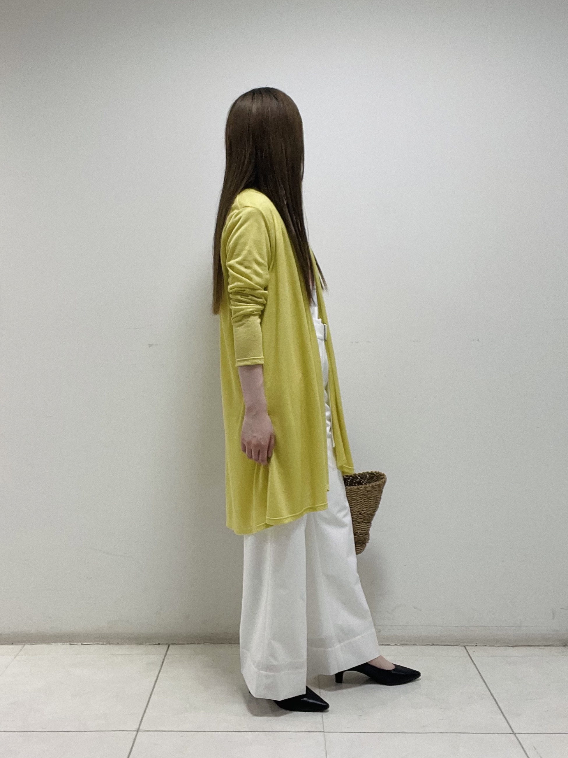 mさんの「INDIVI｜【洗える／アンサンブル可能】シアーストライプカーディガン」を使ったコーディネート