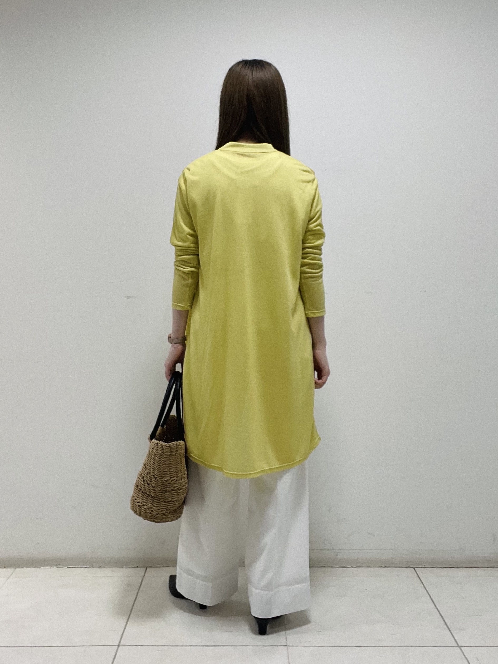 mさんの「INDIVI｜【洗える／アンサンブル可能】シアーストライプカーディガン」を使ったコーディネート
