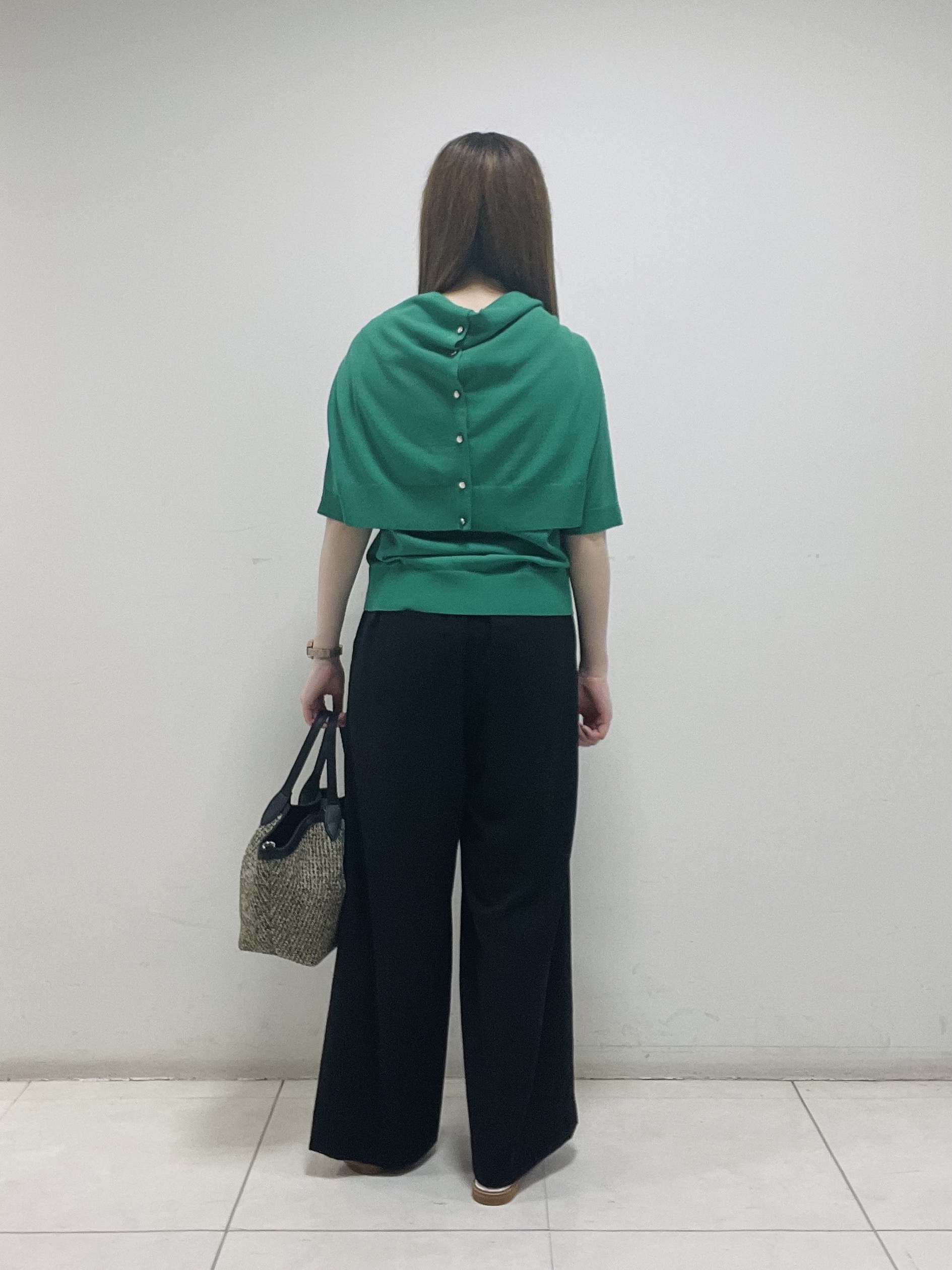 mさんの「INDIVI｜【UVケア/接触冷感／アンサンブル】丸首カーディガン＆袖スリット5分袖ニット」を使ったコーディネート