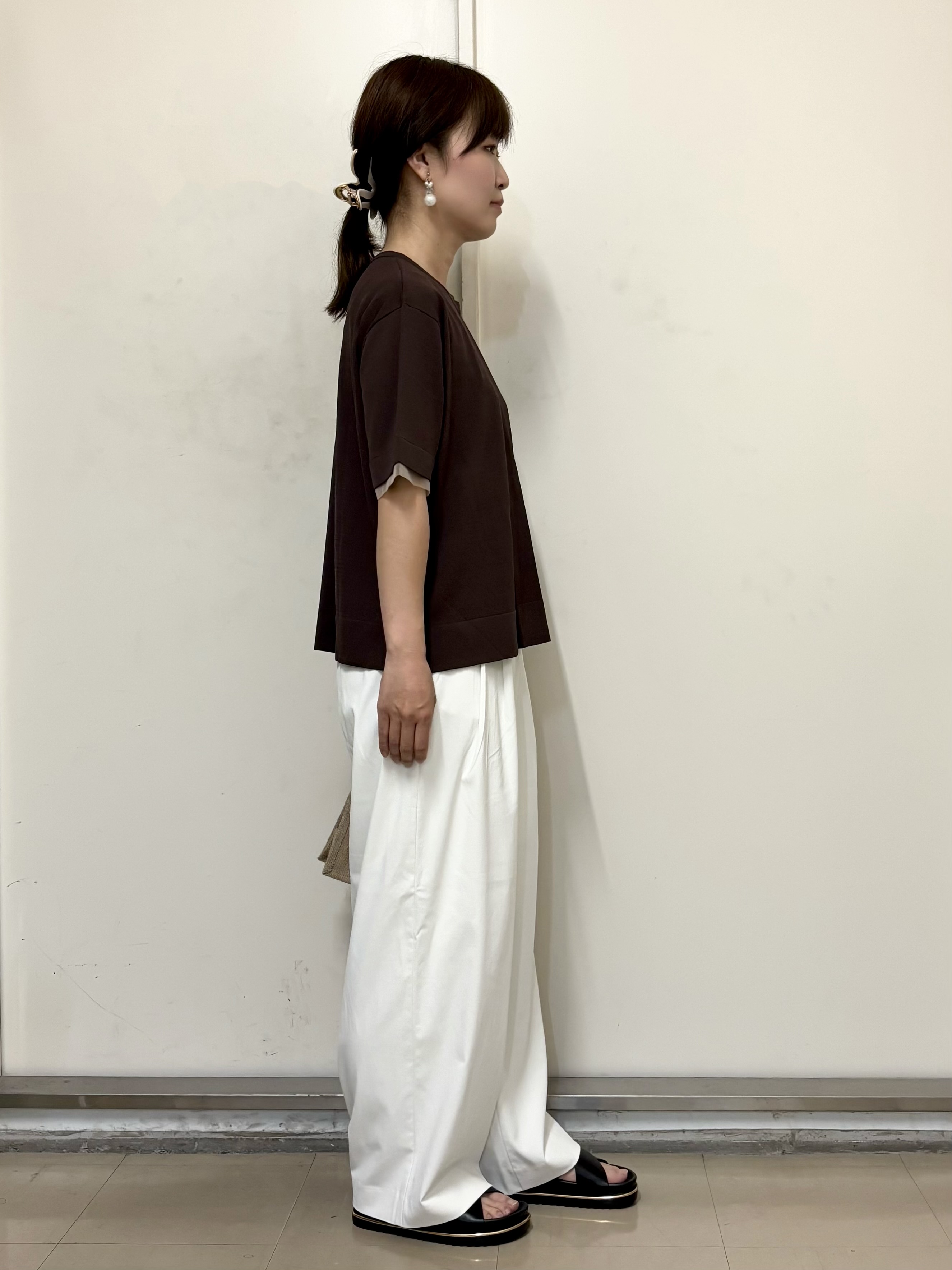 やまさんの「OPAQUE.CLIP｜【UV／接触冷感／抗ピル】シアー＆レイヤード風さらりニット《洗濯機OK》」を使ったコーディネート