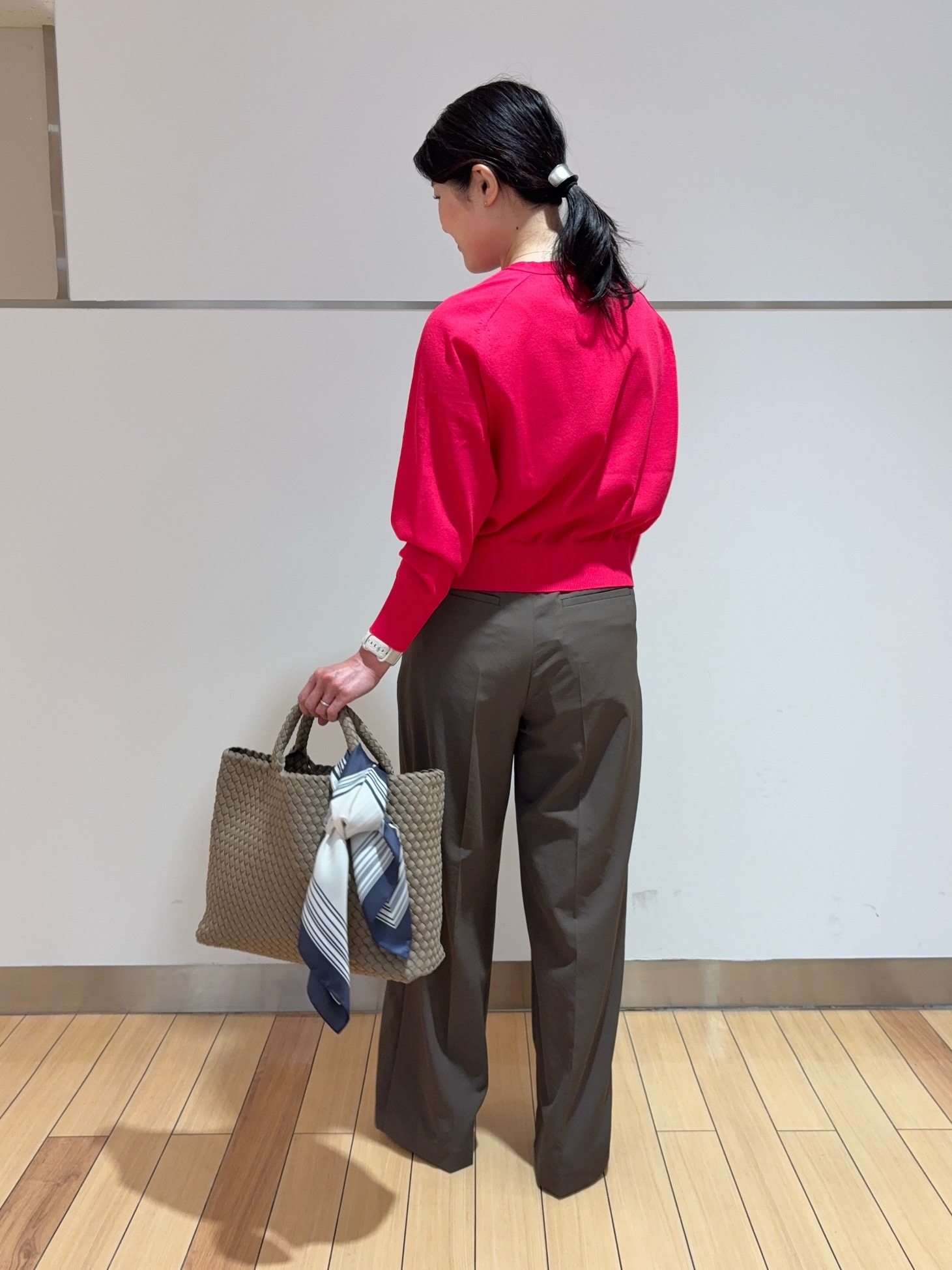 misaさんの「UNTITLED｜【アンサンブル可/日除け・冷房対策】シアーレーヨンZIPカーディガン」を使ったコーディネート