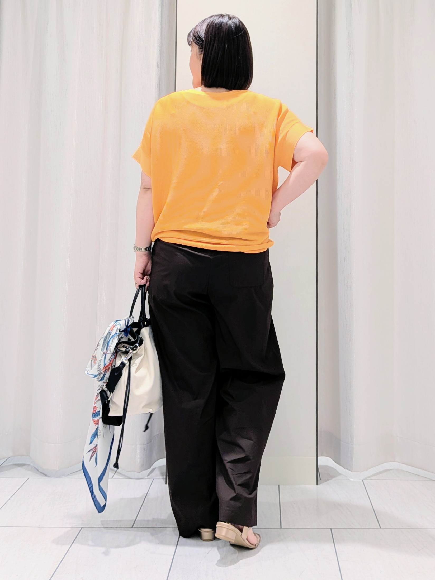 Onumaさんの「UNTITLED｜【11色展開/体型カバー】前後2WAYフレンチスリーブニット」を使ったコーディネート