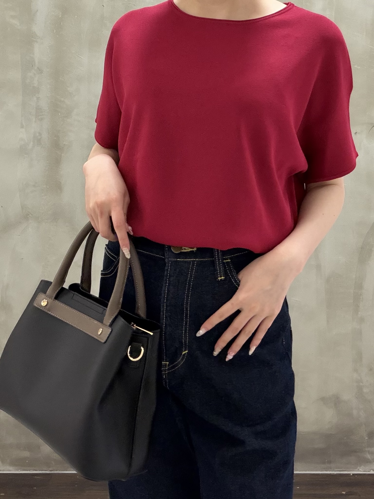maiさんの「grove｜【シリーズ累計36万枚！名品ニット】やわらかドライタッチ ドルマンニット」を使ったコーディネート