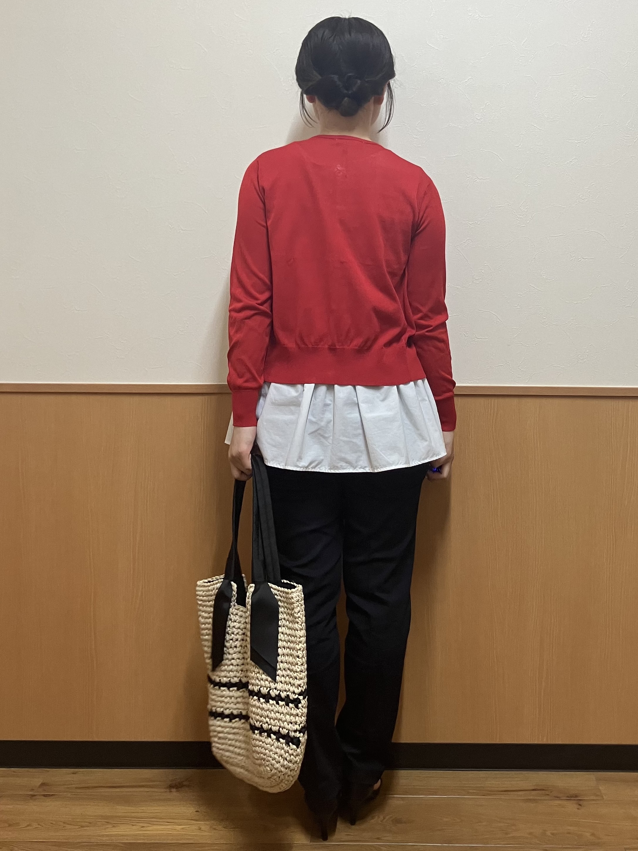 MAYUKIさんの「index｜【接触冷感】ビジューボタンカーディガン《抗ピリング／洗濯機OK》」を使ったコーディネート