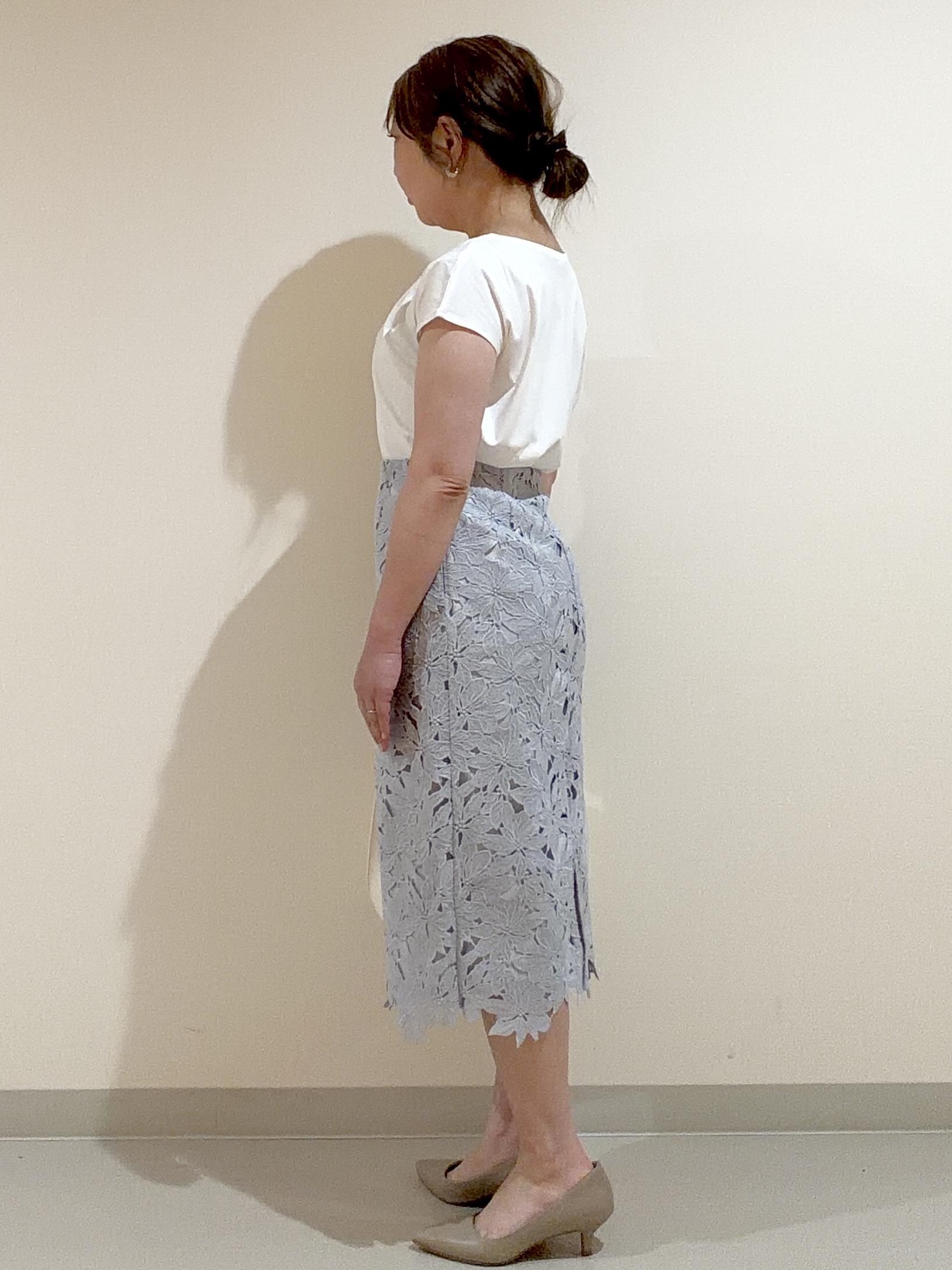 めぐみさんさんの「index｜【接触冷感】ビジューキーネックフレンチトップス《UVケア／洗濯機OK／XS～3L／8col》」を使ったコーディネート