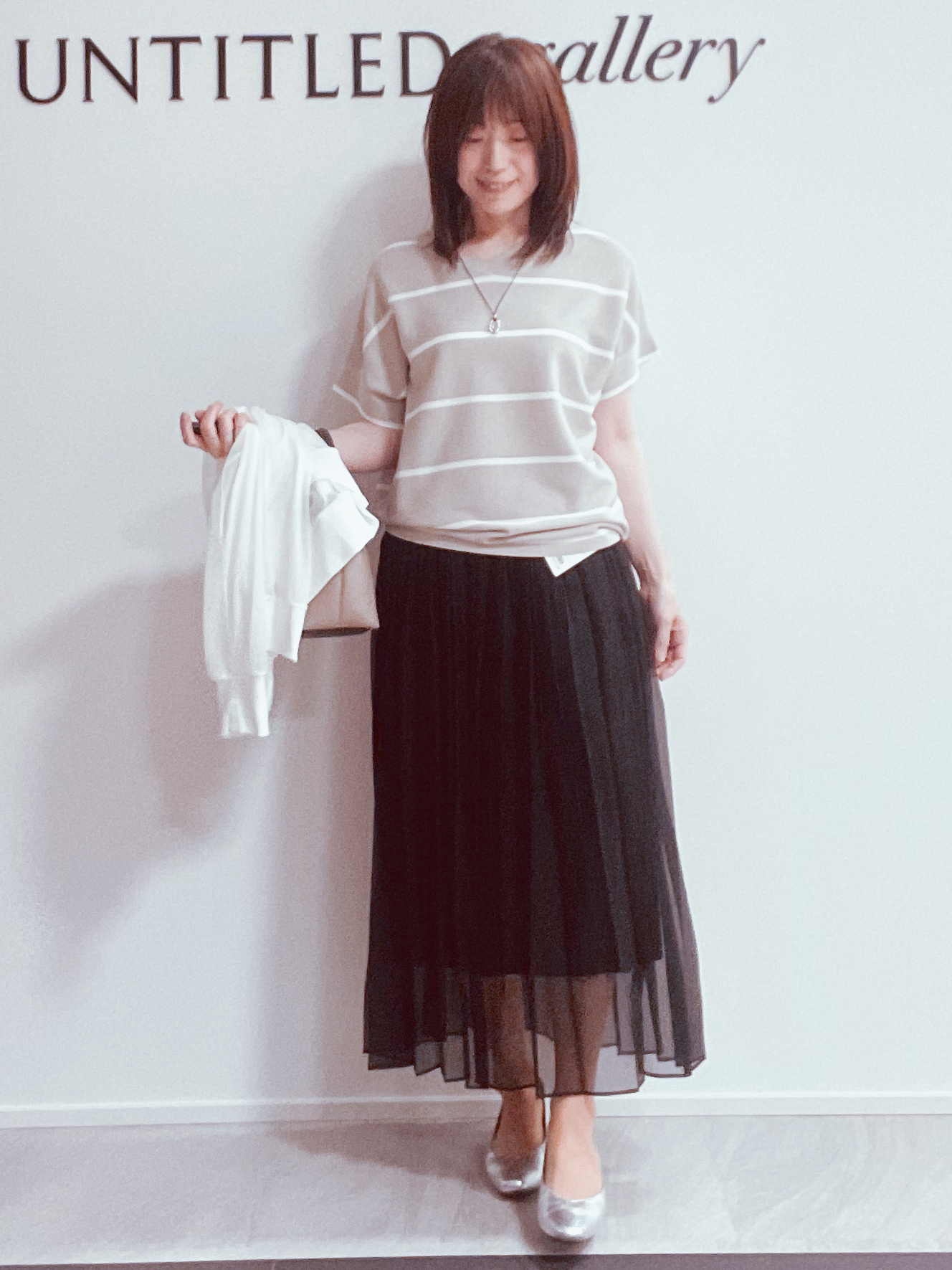 めいさんの「UNTITLED｜【7色展開/ゆったり/ショート丈】シアートリコットカーディガン」を使ったコーディネート