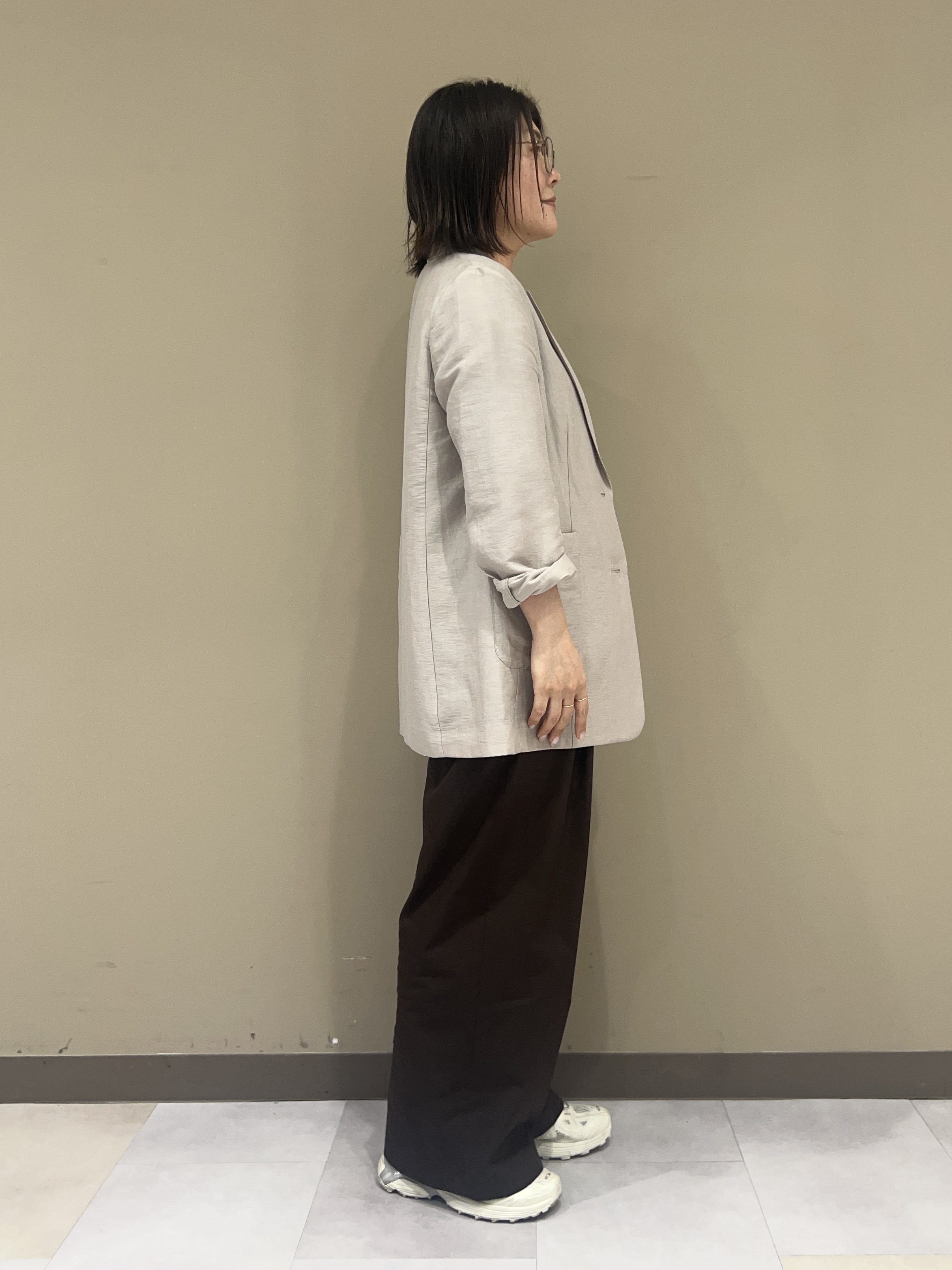 fukuさんの「UNTITLED｜◆【程よいシアー感/洗える】エアリーバイオジャケット」を使ったコーディネート