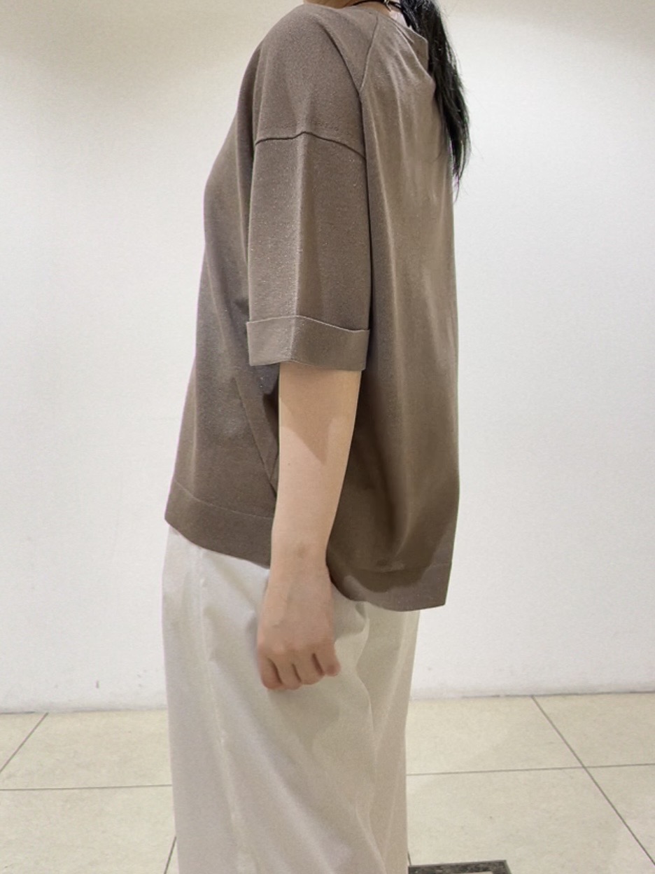 watanabeさんの「UNTITLED｜【アンサンブル可/Tシャツ風/ゆったり】リラックスニットトップス」を使ったコーディネート