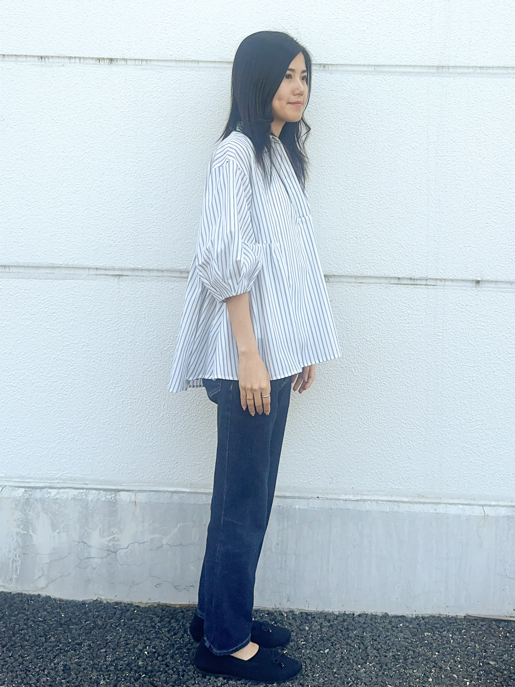 エリさんの「OPAQUE.CLIP｜スキッパーペプラムブラウス【洗濯機OK】」を使ったコーディネート
