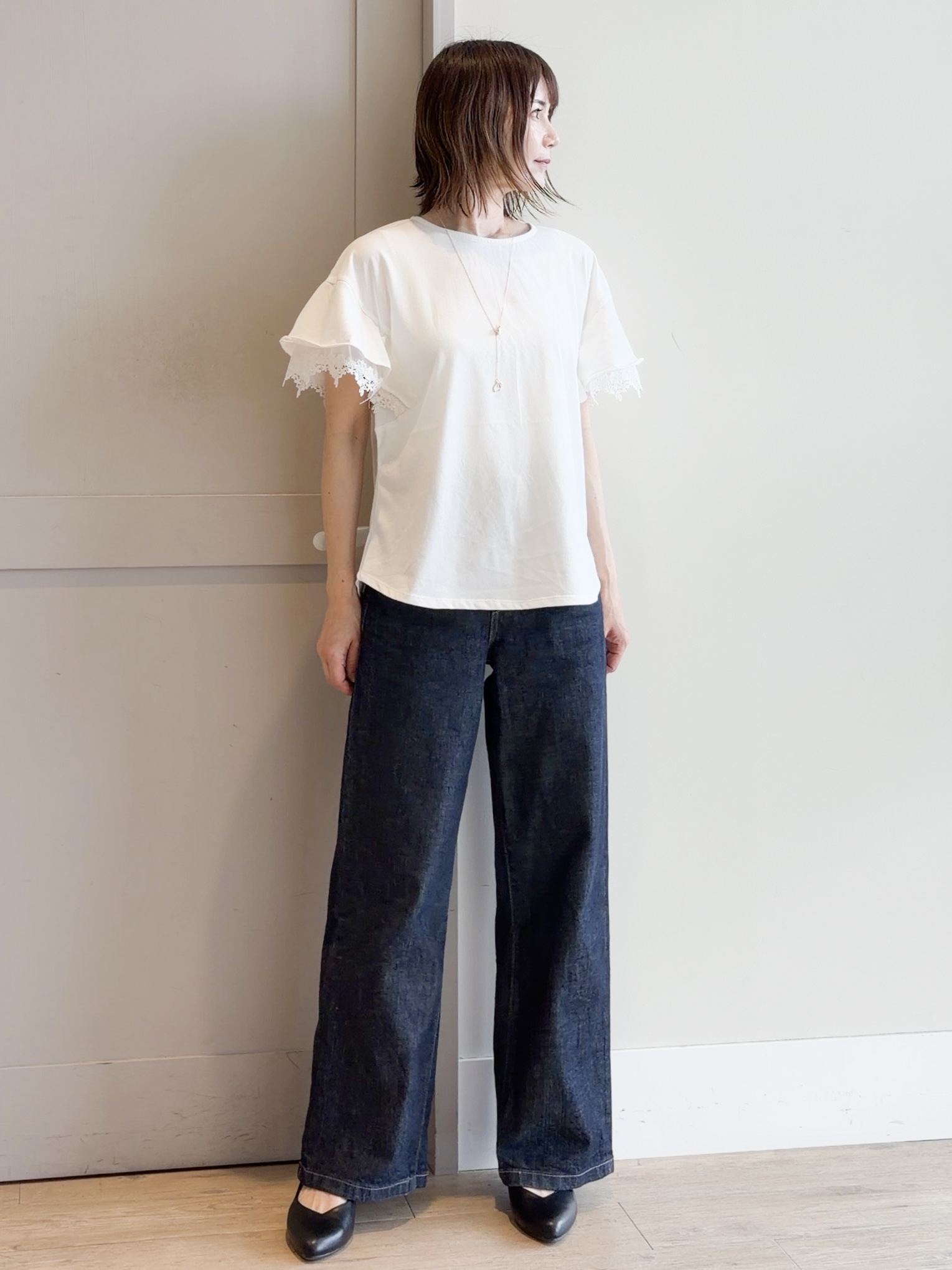 yamakoさんの「grove｜【二の腕カバー、UV】涼しく華やかに、レースレイヤードスリーブTシャツ」を使ったコーディネート