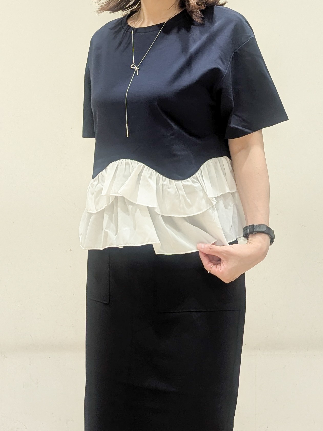 Miさんの「OPAQUE.CLIP｜裾フリルドッキングTシャツ【洗濯機OK】」を使ったコーディネート