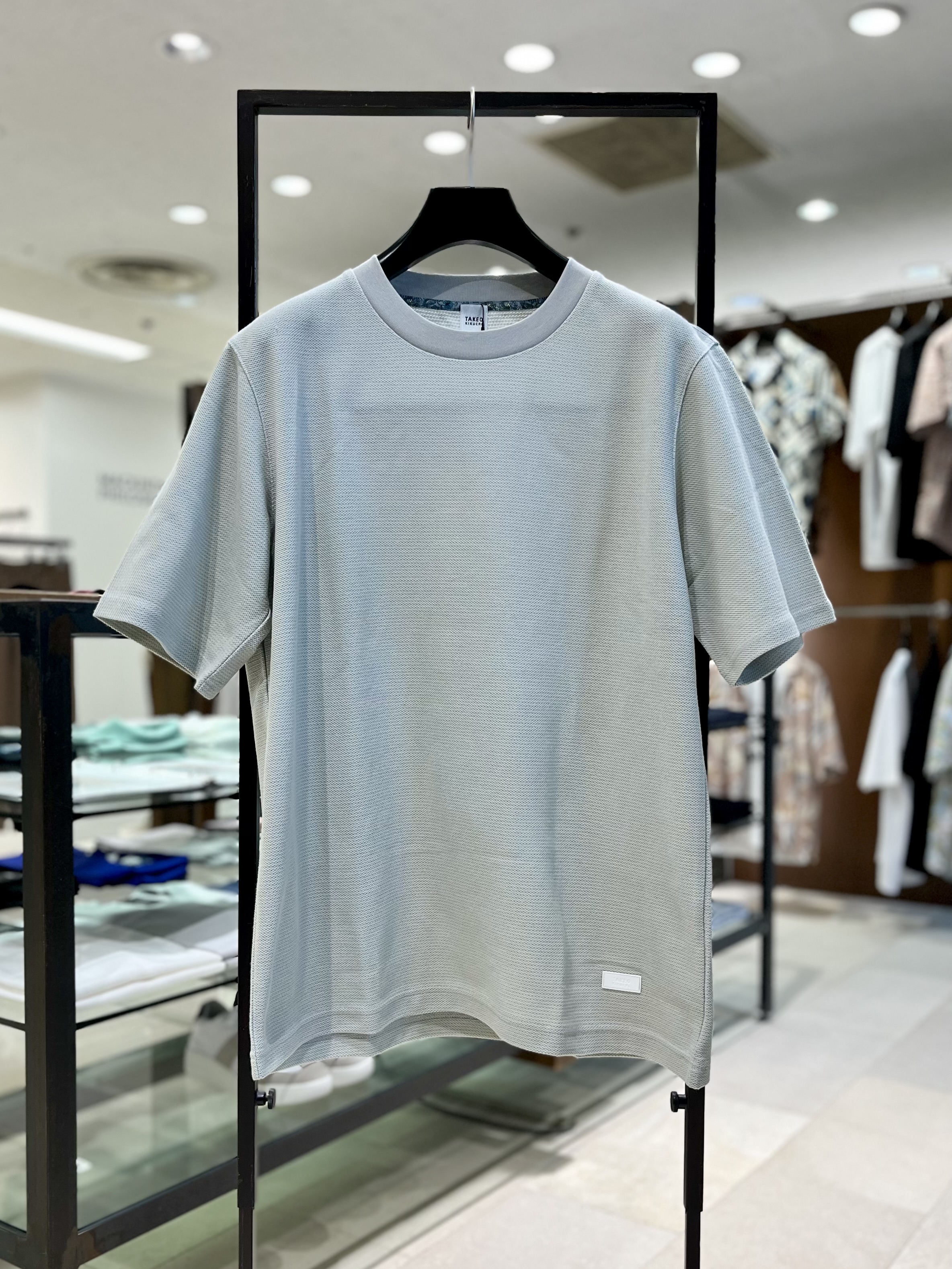uedaさんの「TAKEO KIKUCHI｜【抗菌防臭】ステイフレッシュ Tシャツ」を使ったコーディネート