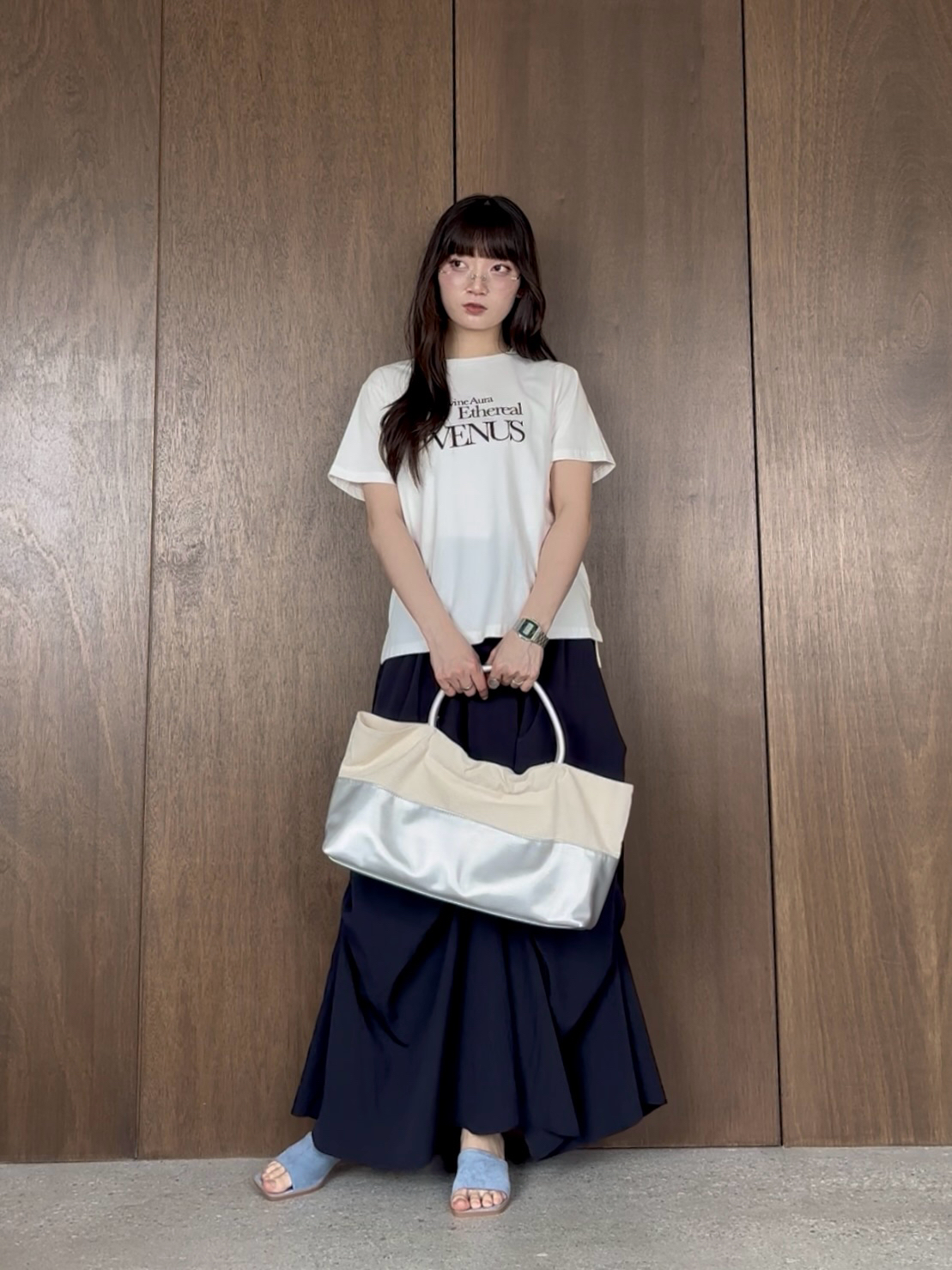 ibukiさんの「INDIVI｜タイポグラフィTシャツ【接触冷感】」を使ったコーディネート