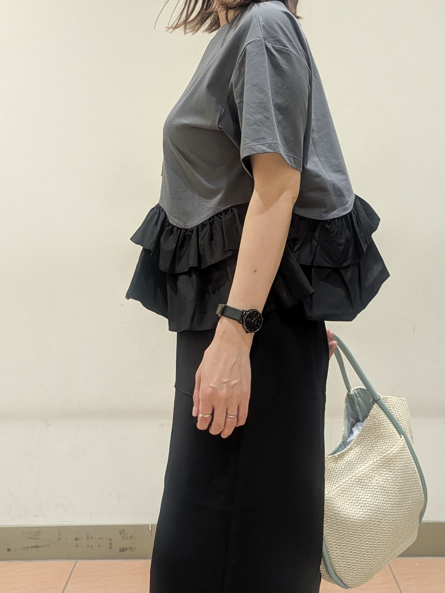 Miさんの「OPAQUE.CLIP｜裾フリルドッキングTシャツ【洗濯機OK】」を使ったコーディネート