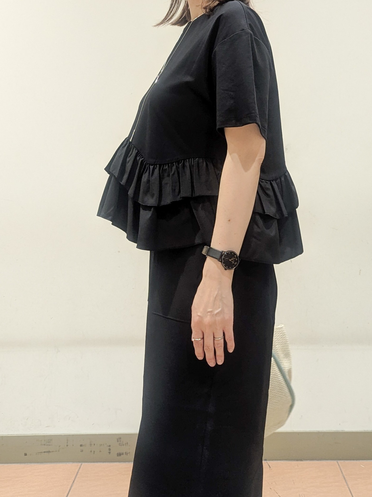 Miさんの「OPAQUE.CLIP｜裾フリルドッキングTシャツ【洗濯機OK】」を使ったコーディネート